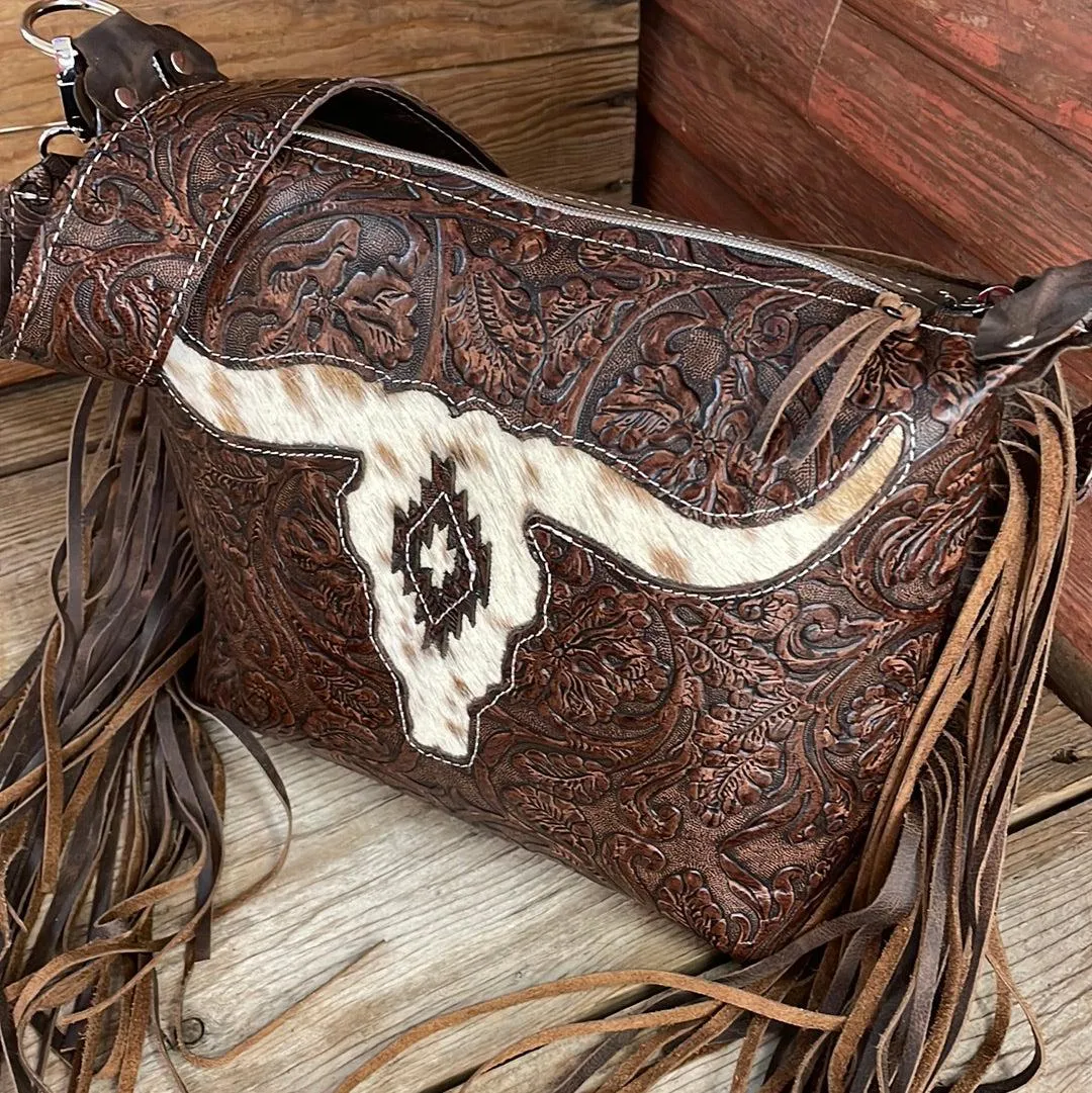 016 Annie - Cowboy Tool w/ Longhorn Skull Design