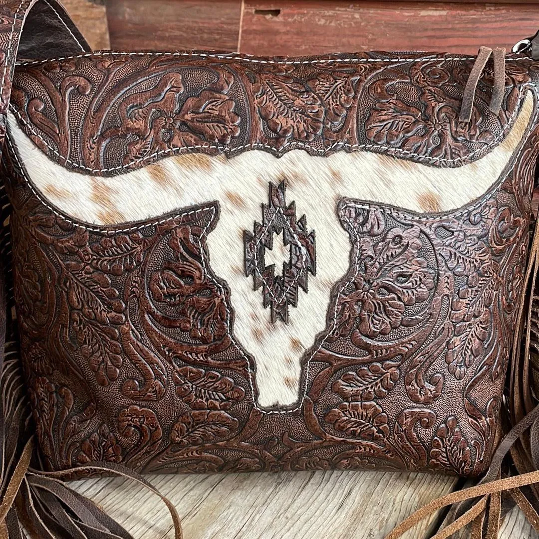 016 Annie - Cowboy Tool w/ Longhorn Skull Design