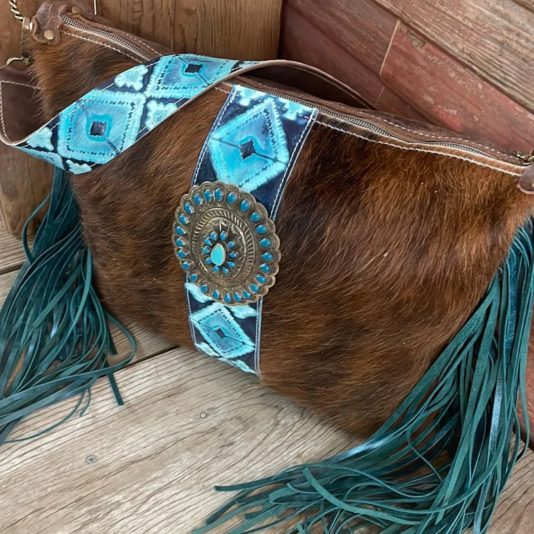 019 Oakley - Red Brindle w/ Glacier Park Navajo w/ Buckle