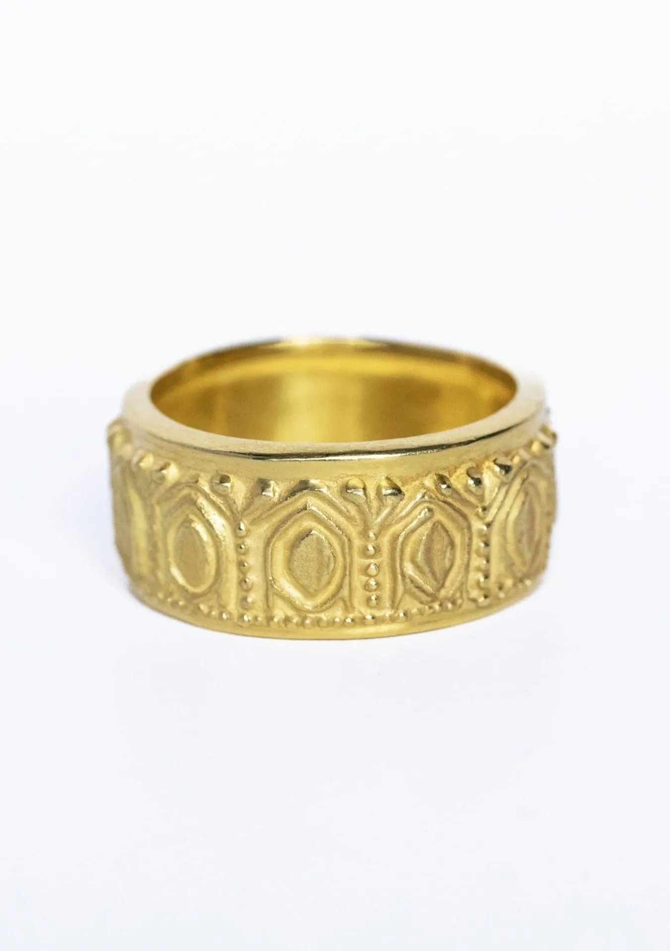 18K Gold Embossed Ring