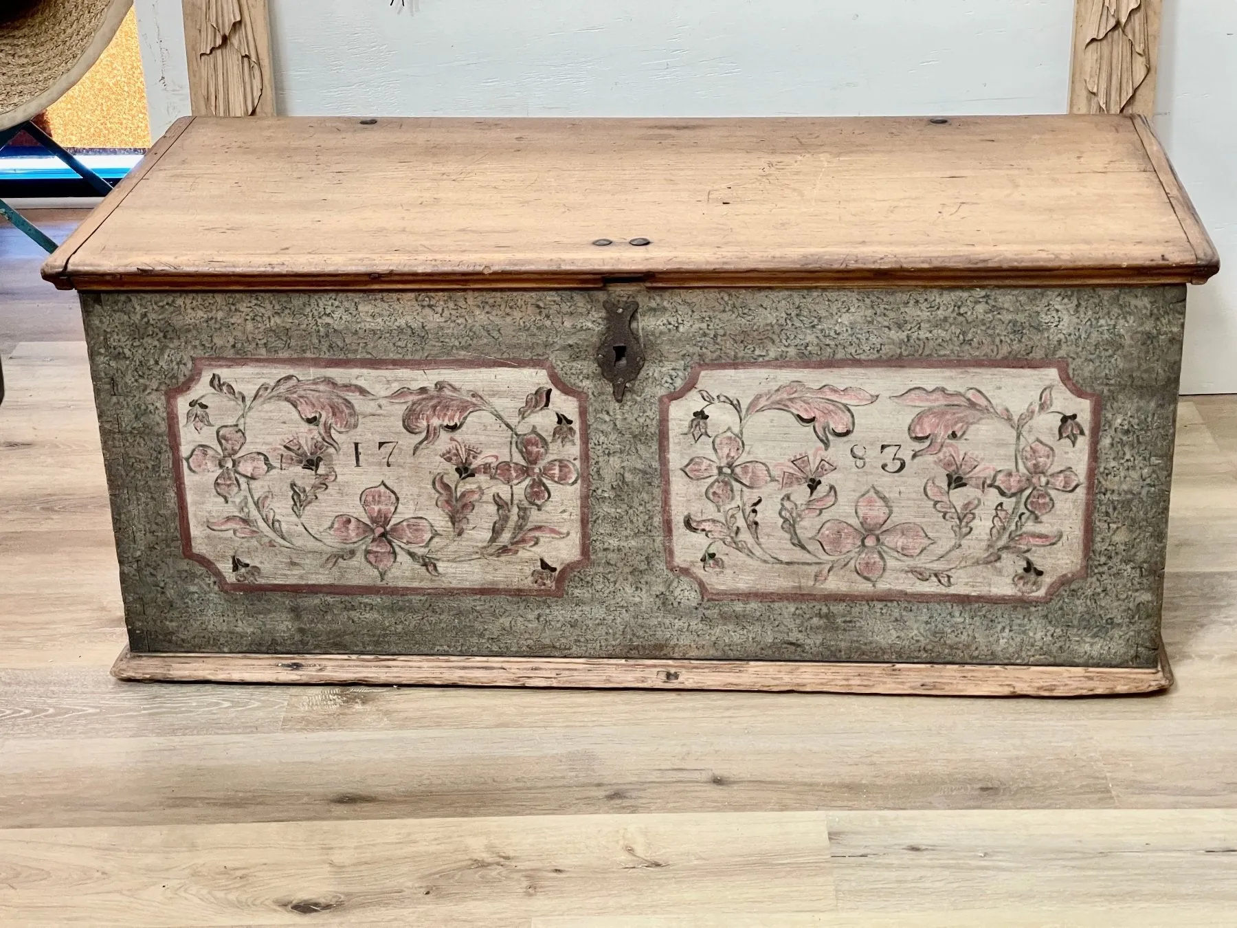 18th Century Polychrome Floral Painted Pennsylvania Blanket Chest