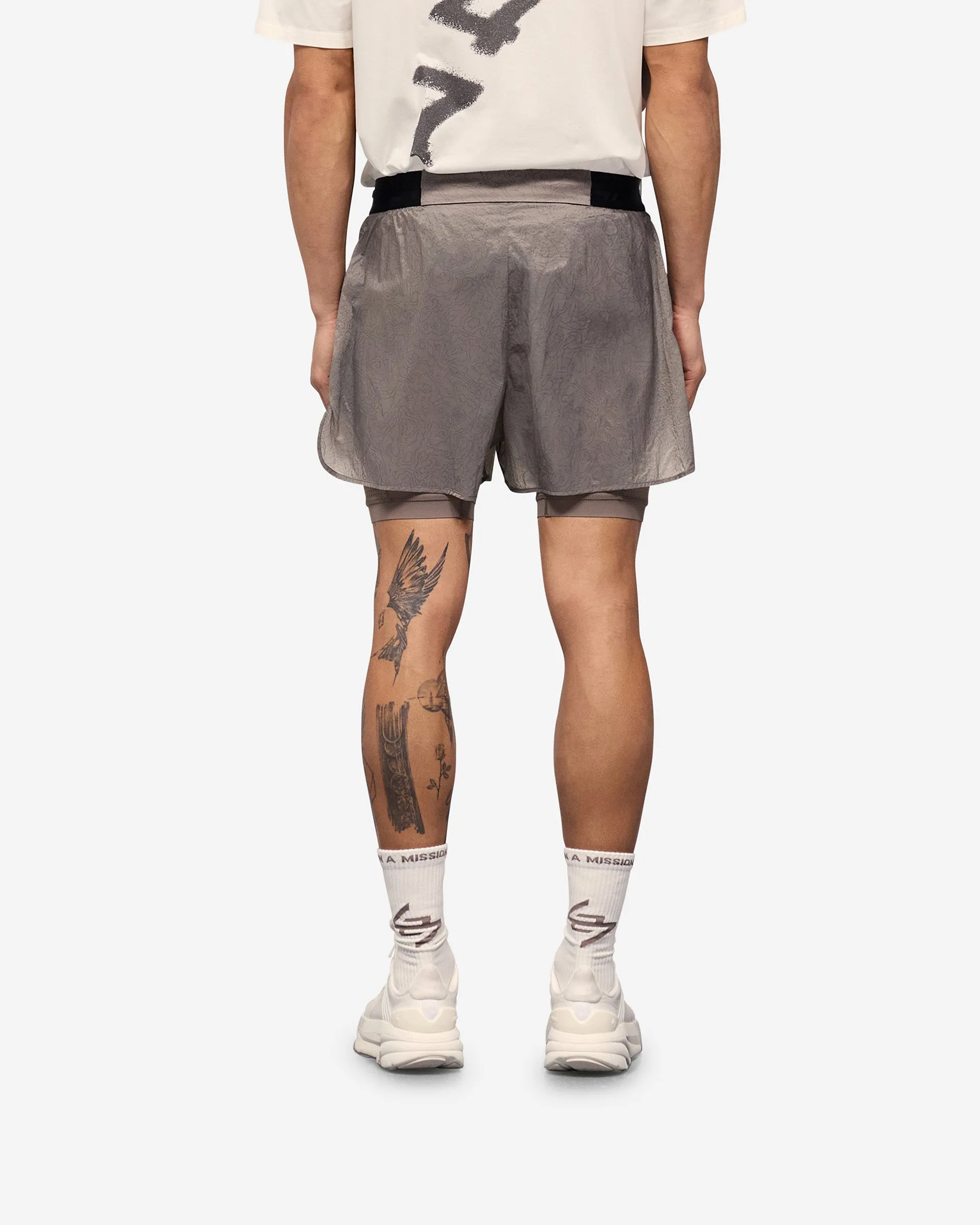 247 Contour 2-In-1 Run Shorts - Pebble