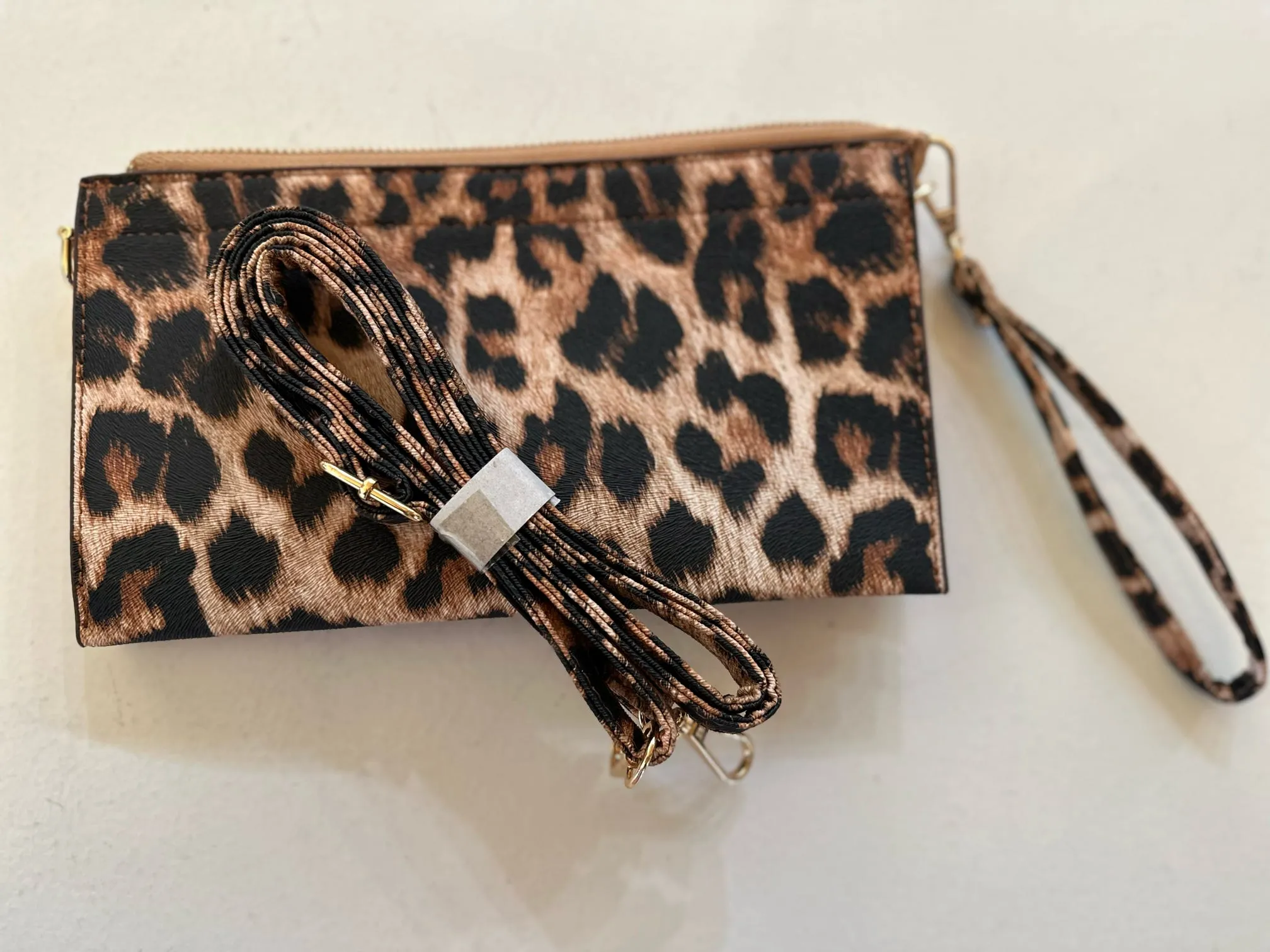 3-in-1 Crossbody/Wristlet/Clutch