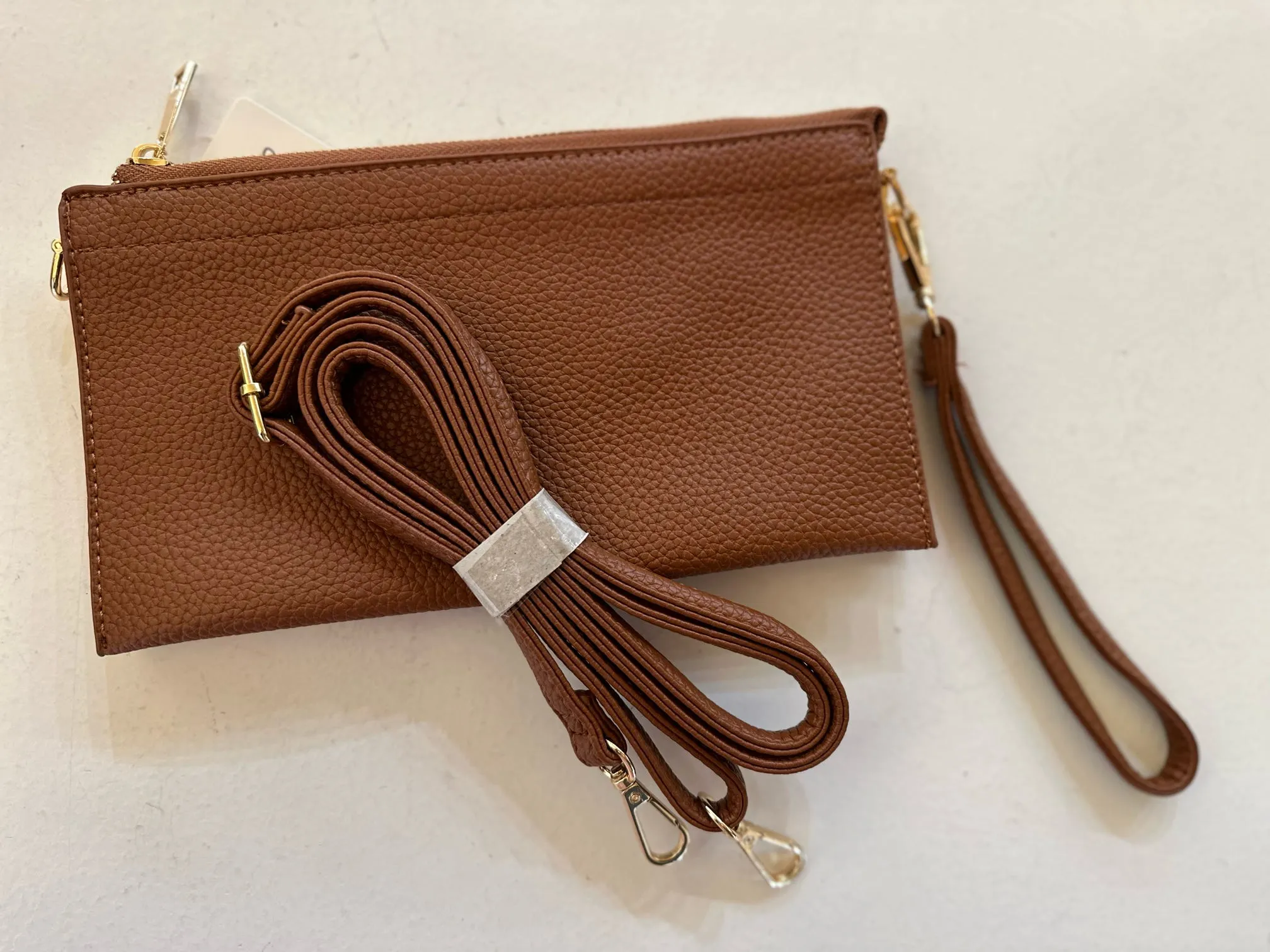3-in-1 Crossbody/Wristlet/Clutch