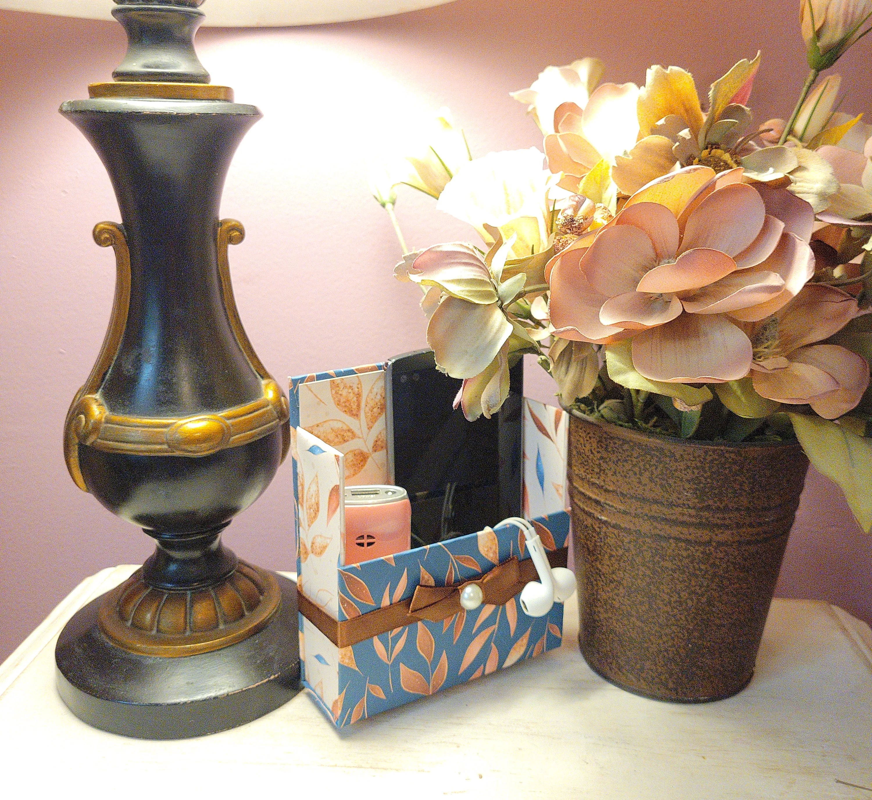 42-Pc Stationery Gift Box Set w/Reusable Desktop Organizer Box and Gold Pen - Autumn Leaves on Blue