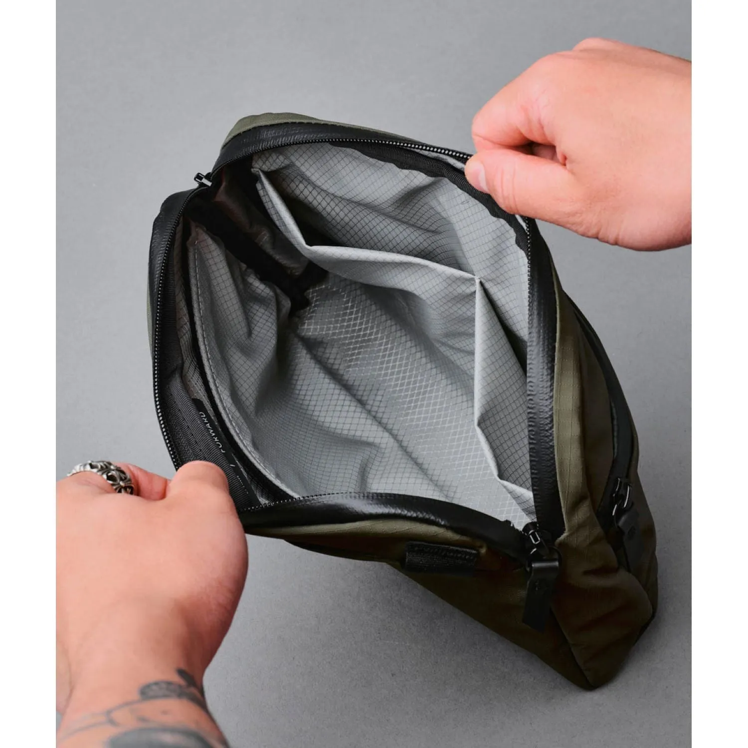 ALPAKA Flight Sling Axoflux 200D