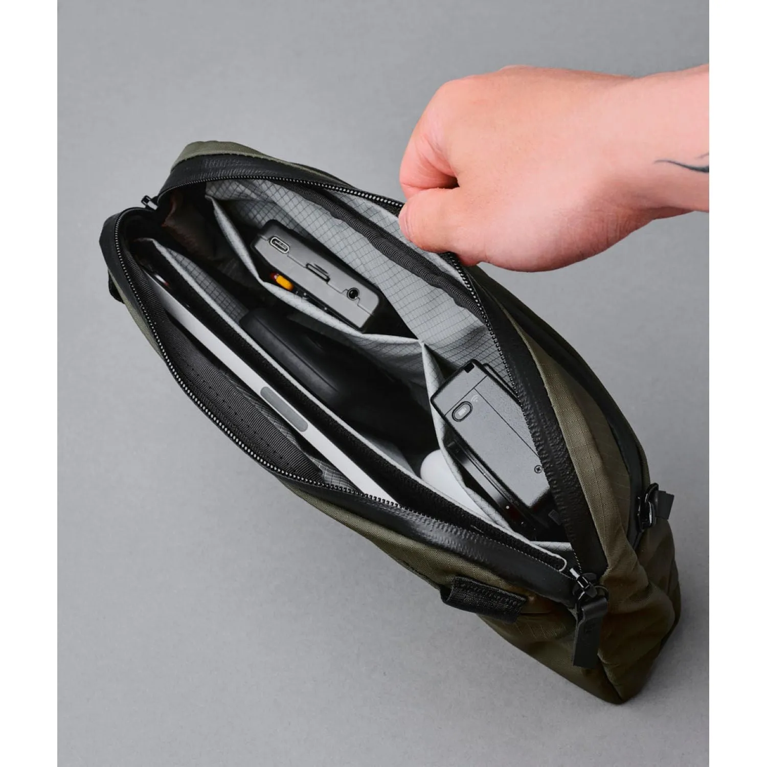ALPAKA Flight Sling Axoflux 200D