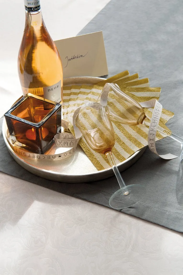 Ambiente Embossed Napkin Elegance Lavender - Large