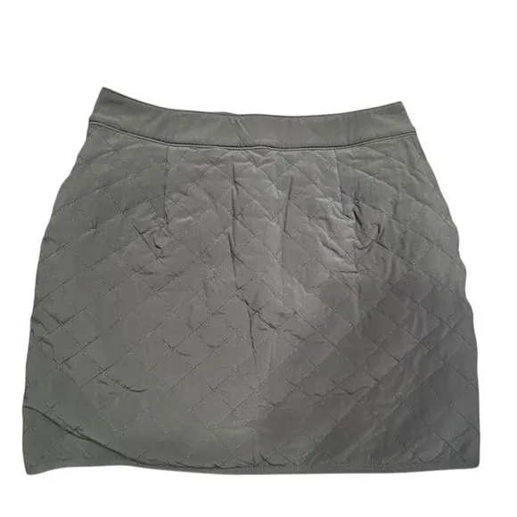 ATHLETA womens black auilted water repellent APRES SKI SKIRT mini size 10 NWOT