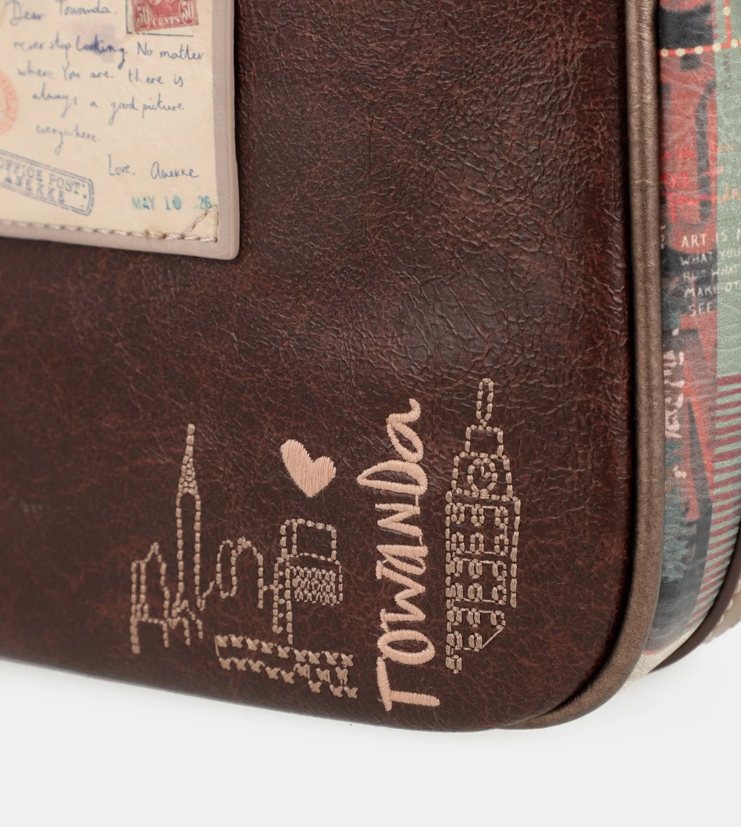 Authenticity medium size crossbody bag