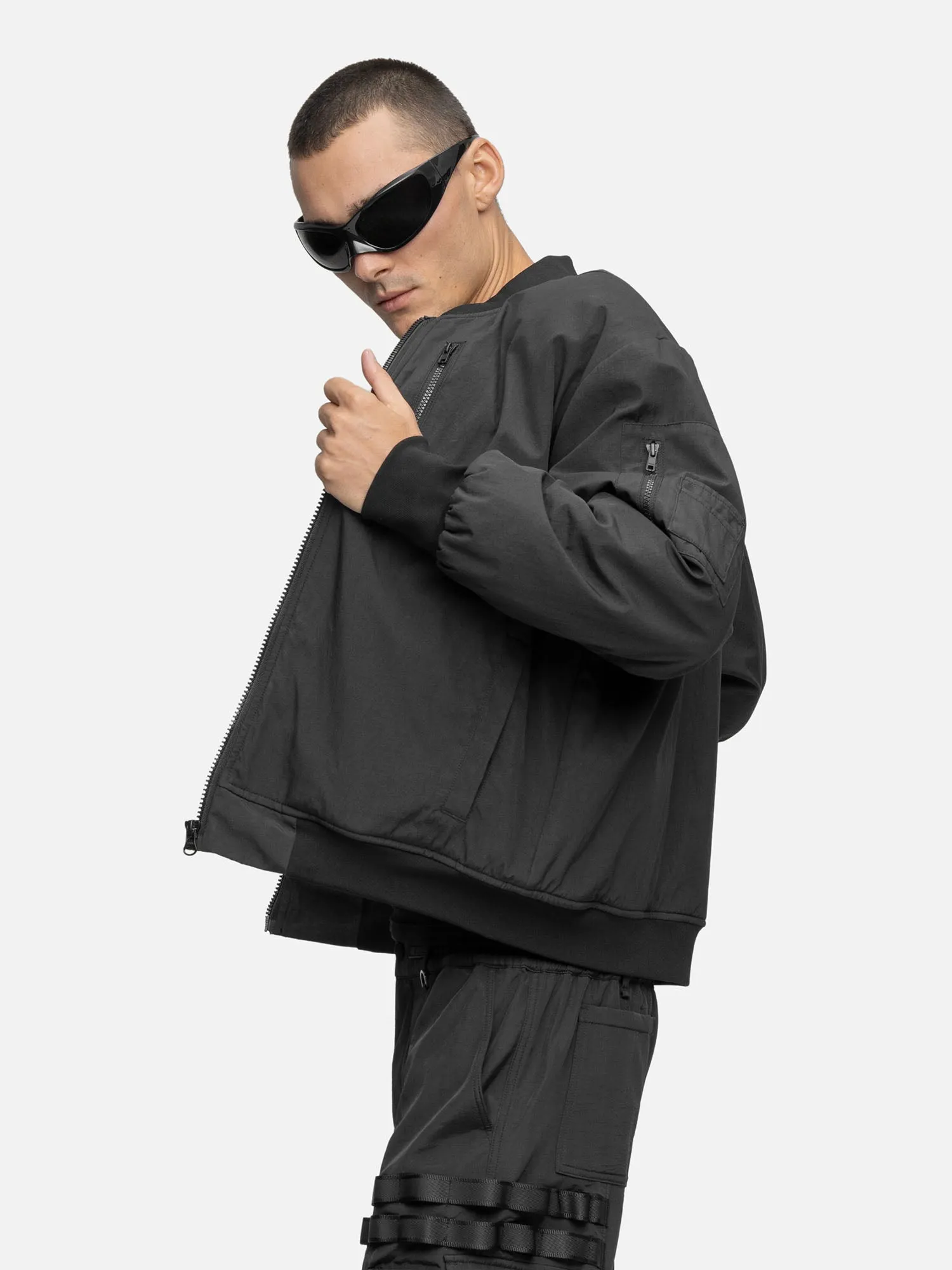 BOMBER JACKET BLACK