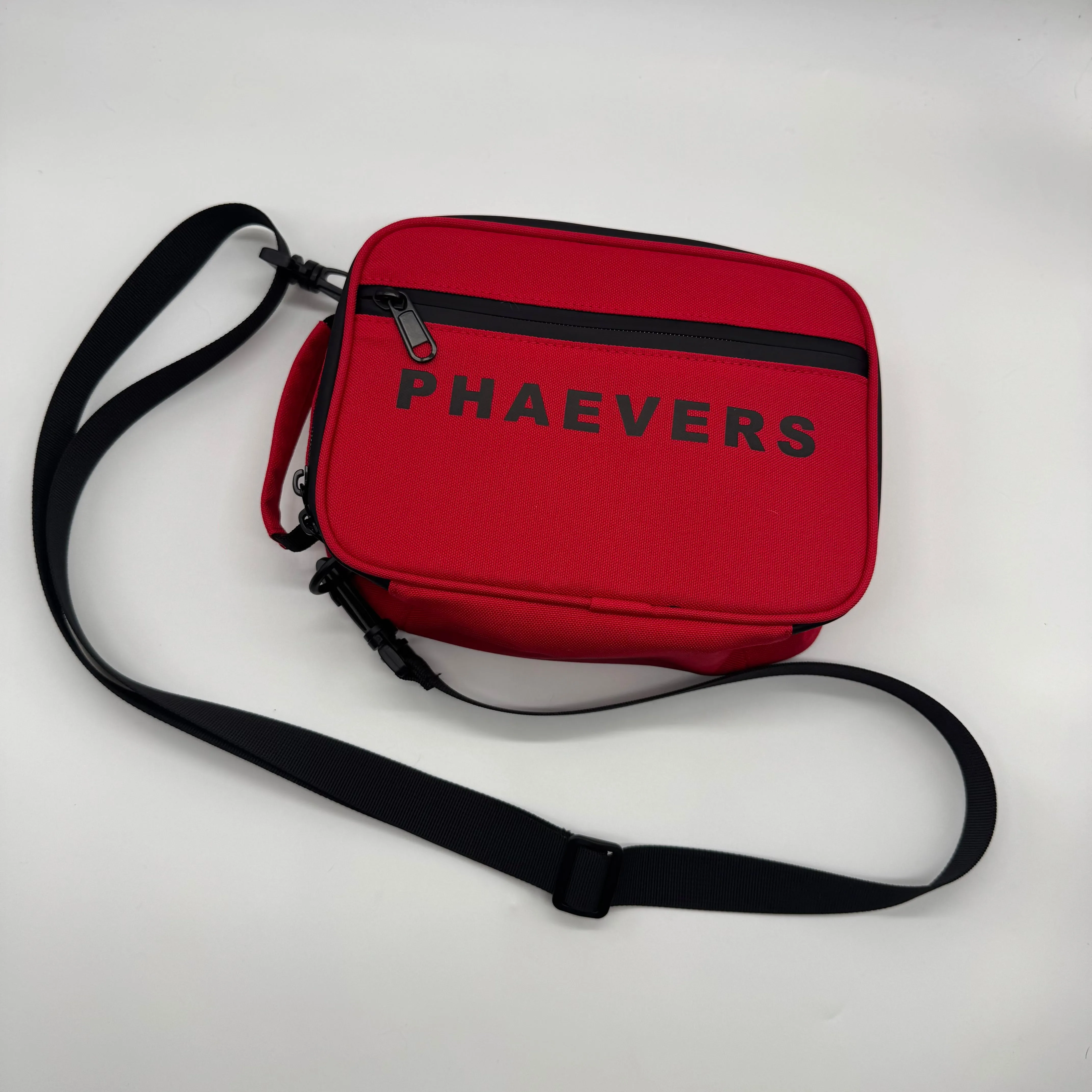 BRZE | Lockable Smell Proof Bags with Removable Shoulder Strap
