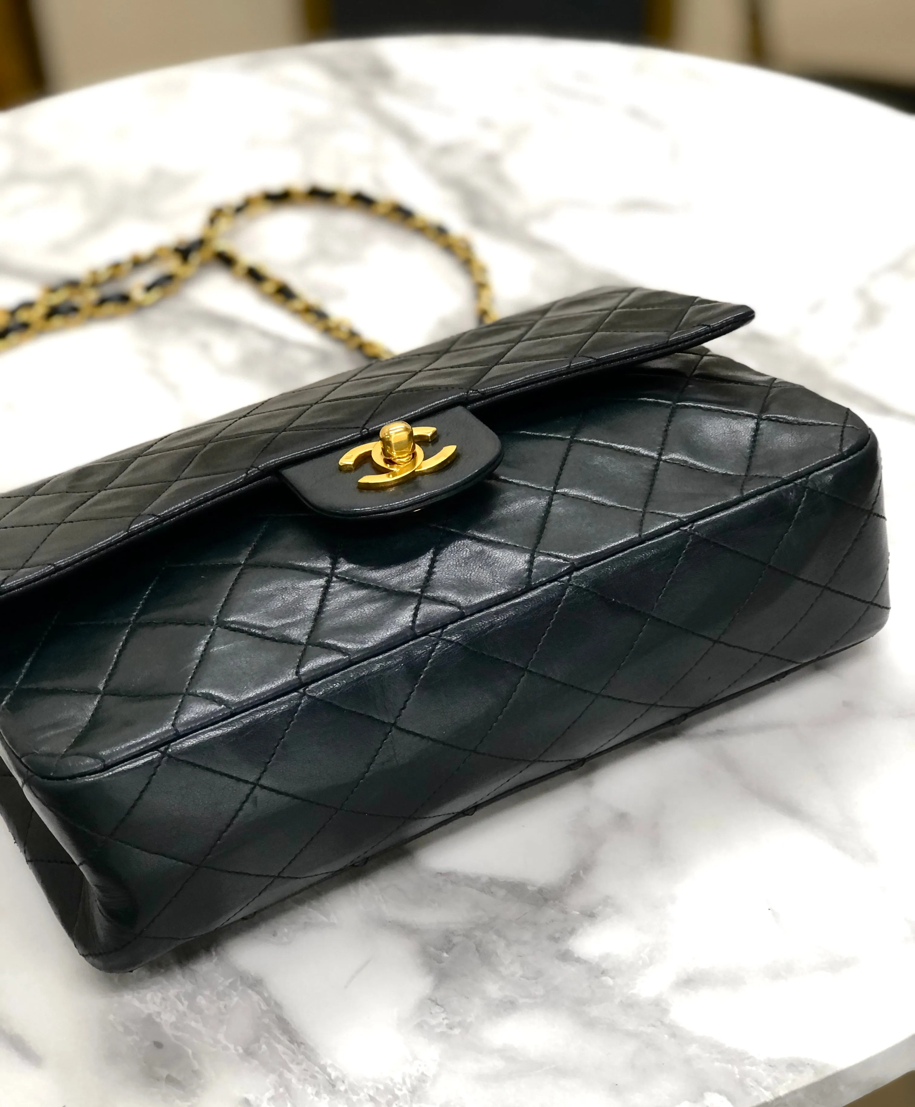 CHANEL Matelasse Coco Turn lock Lambskin Double flap Chain Shoulder bag Black Old Vintage 72dn4p