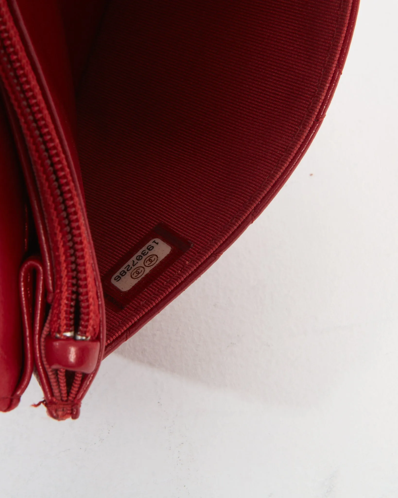 Chanel Red Lambskin Leather SHW Wallet On chain