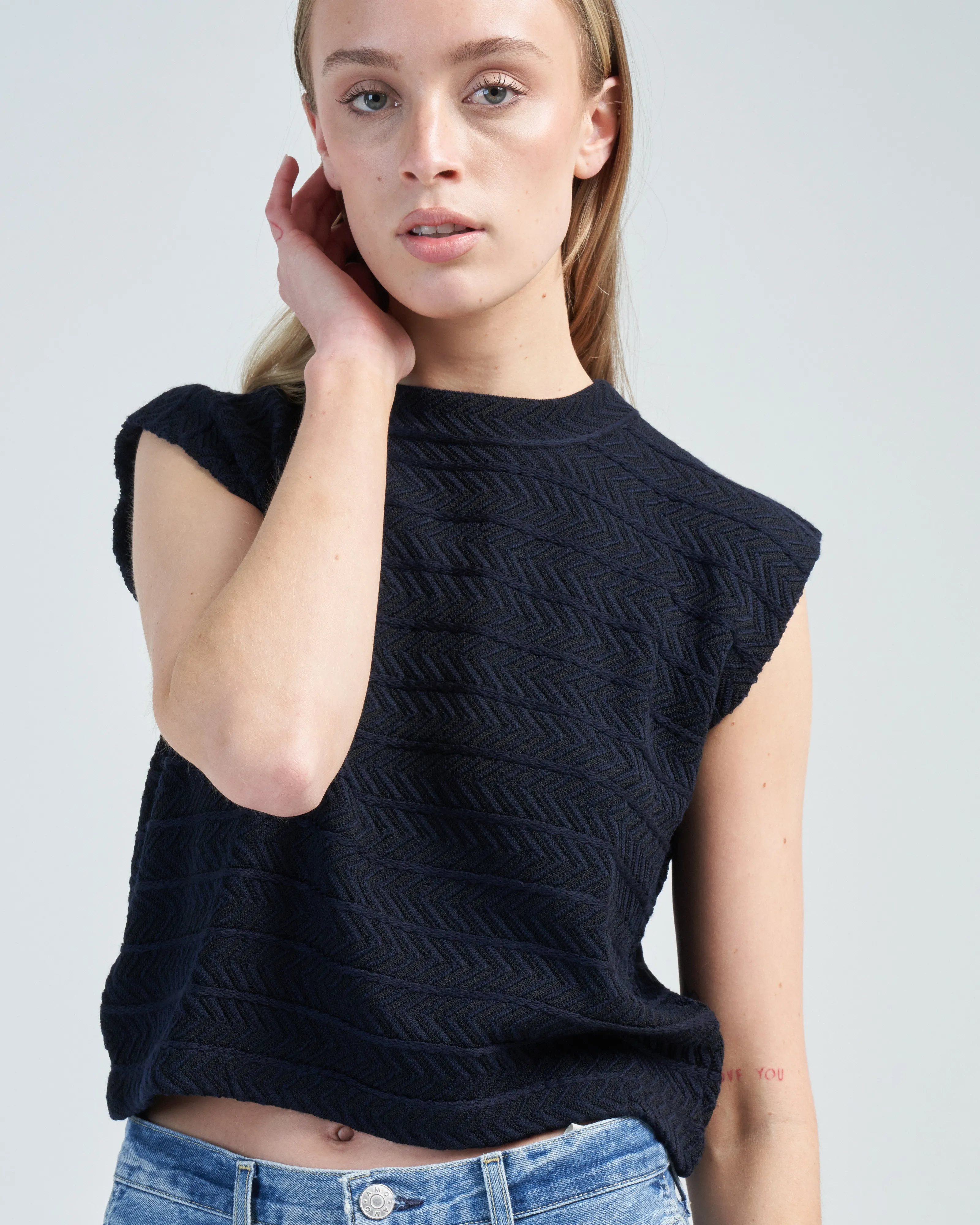 chevron patterned sleeveless top