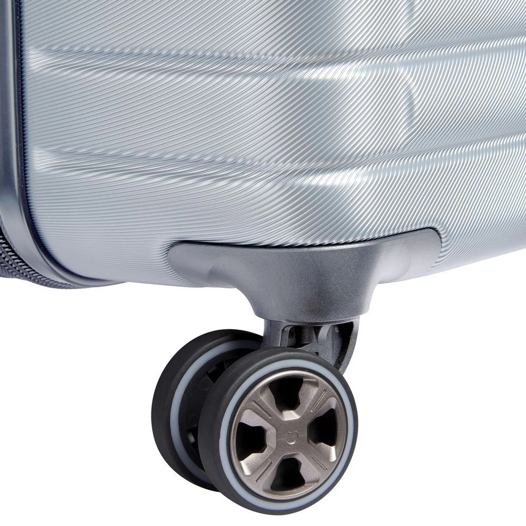 Delsey Cruise 3.0 28" Expandable Spinner Upright