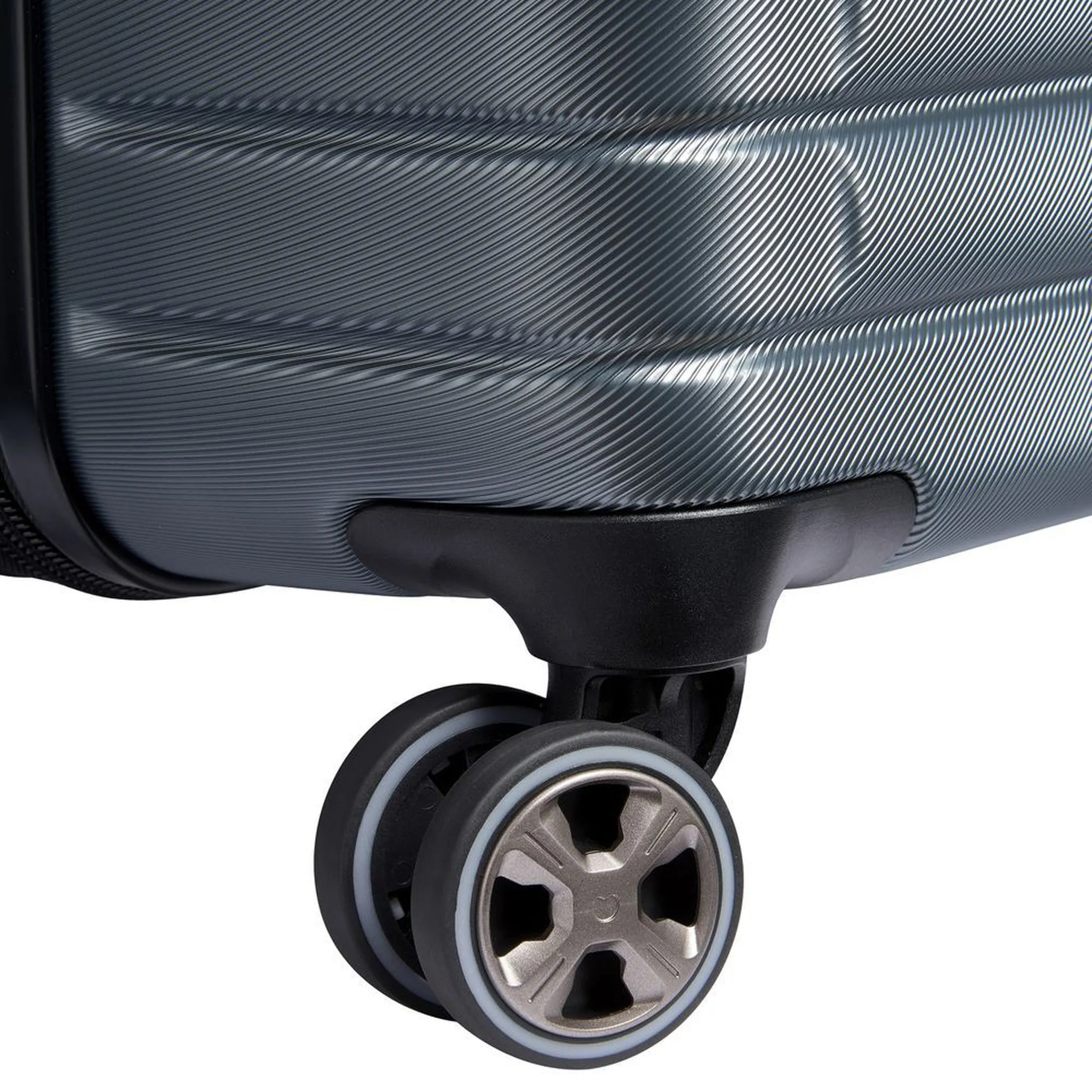 Delsey Cruise 3.0 28" Expandable Spinner Upright