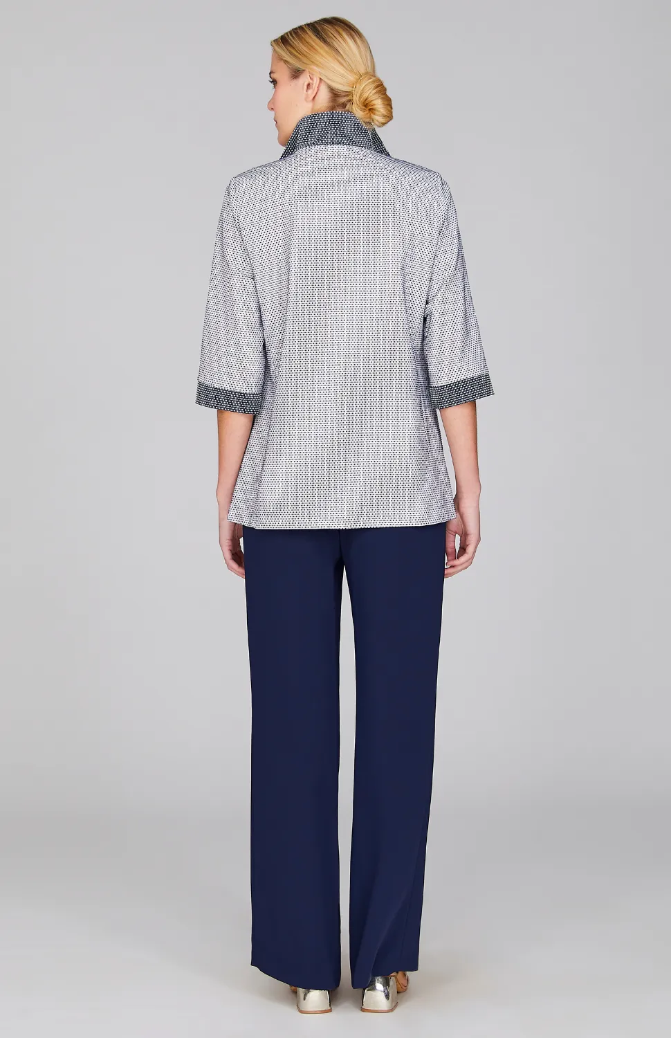 Dotted Stretch High Neck Zip Jacket