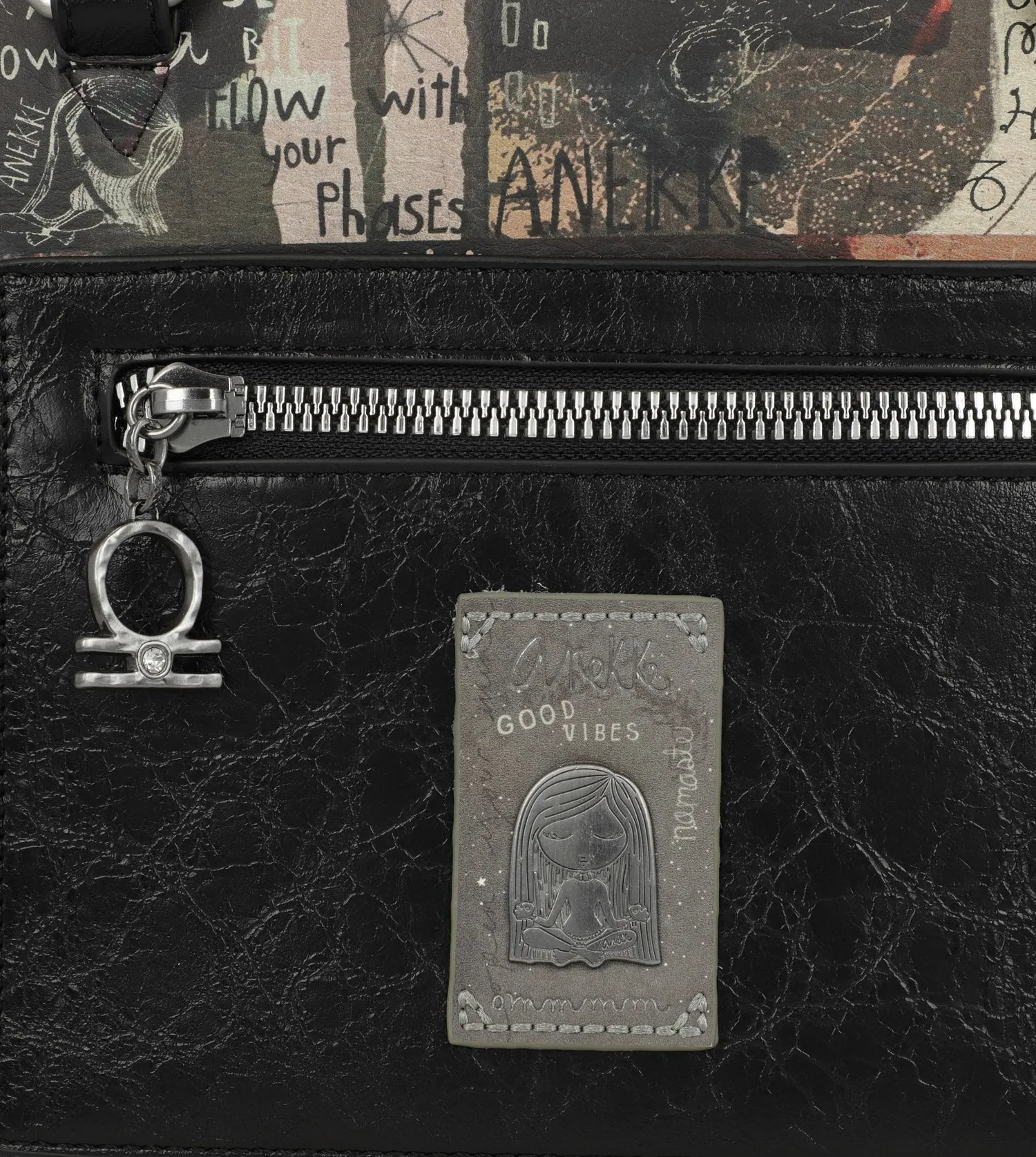 Elegant spirit two handle handbag