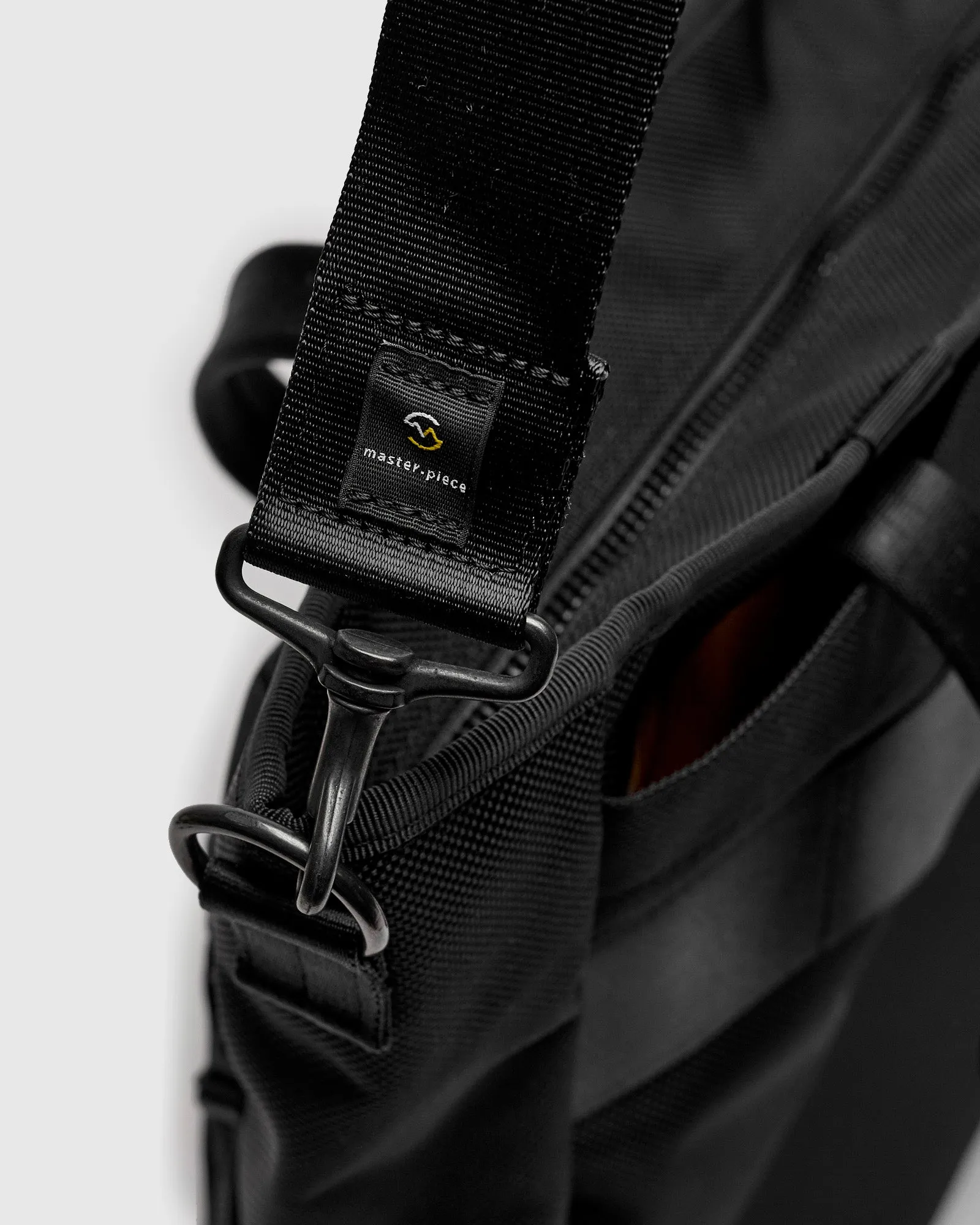Explorer 2-Way Tote Bag in Black