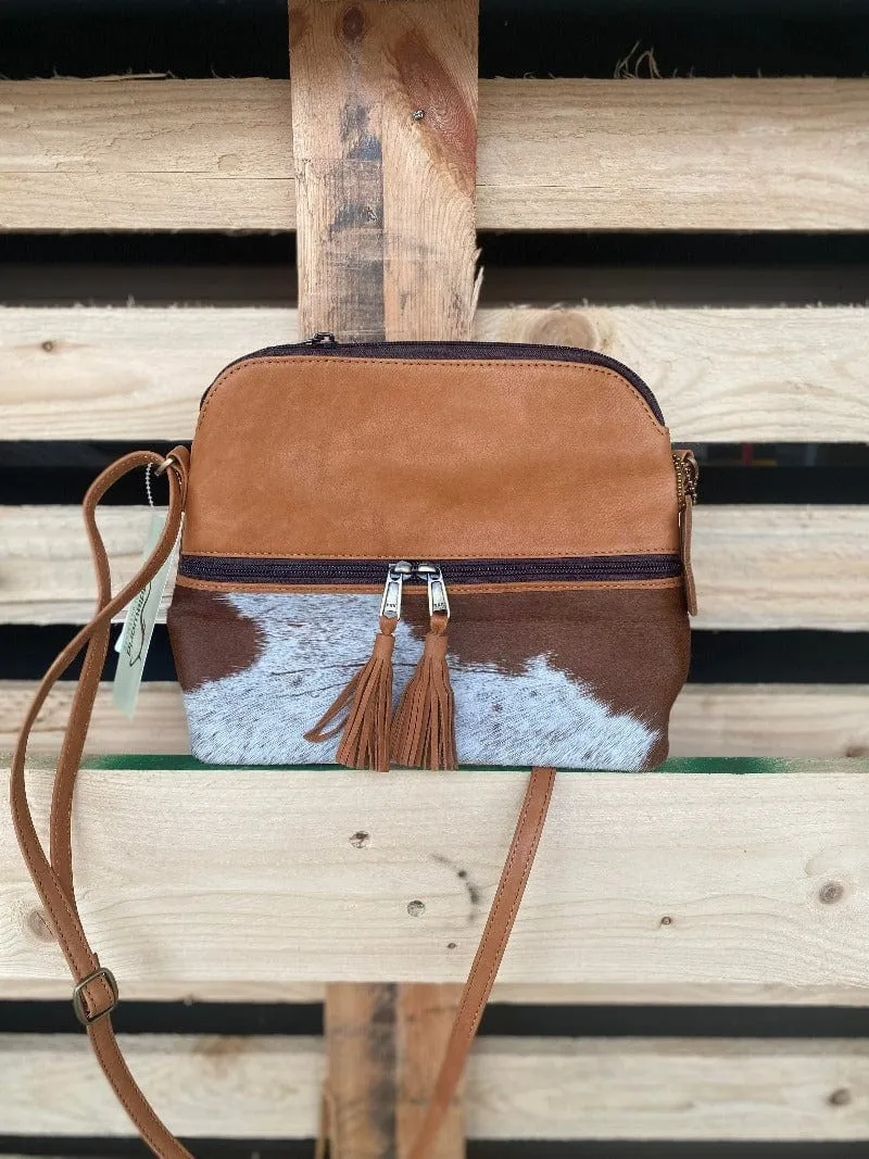 Finland Cowhide Handbag (FINLAND)