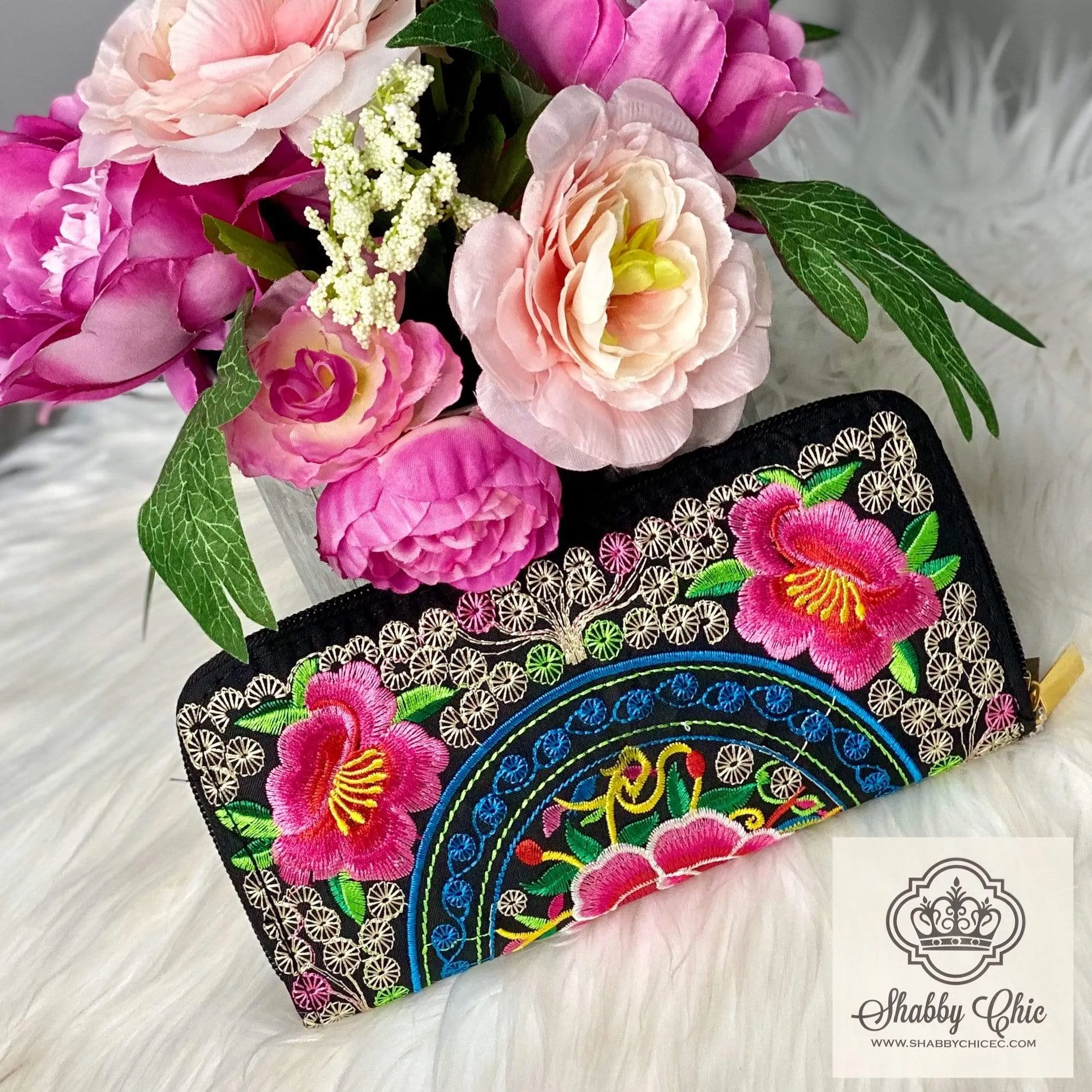 Floral Embroidery Zip Wallet