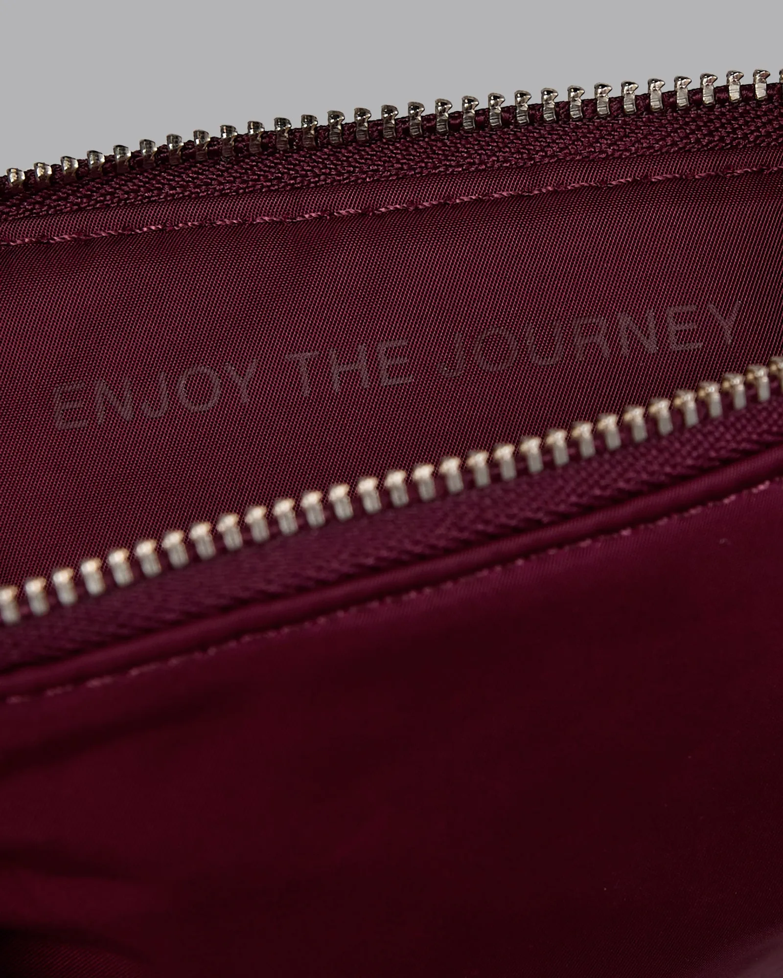 Go-To Wristlet Pouch - Dark Cherry