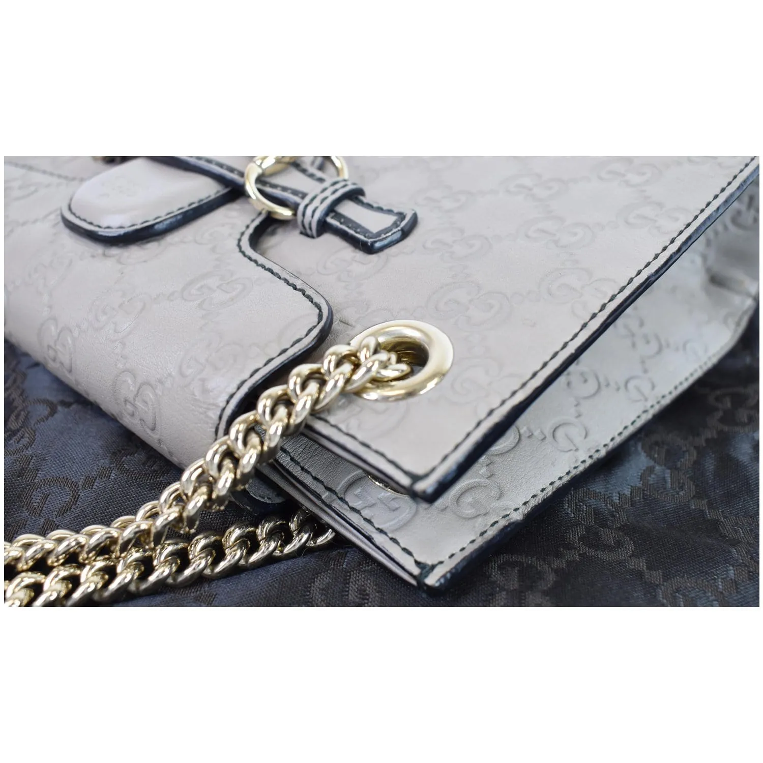 GUCCI Emily Guccissima Leather Chain Crossbody Bag Grey 369621