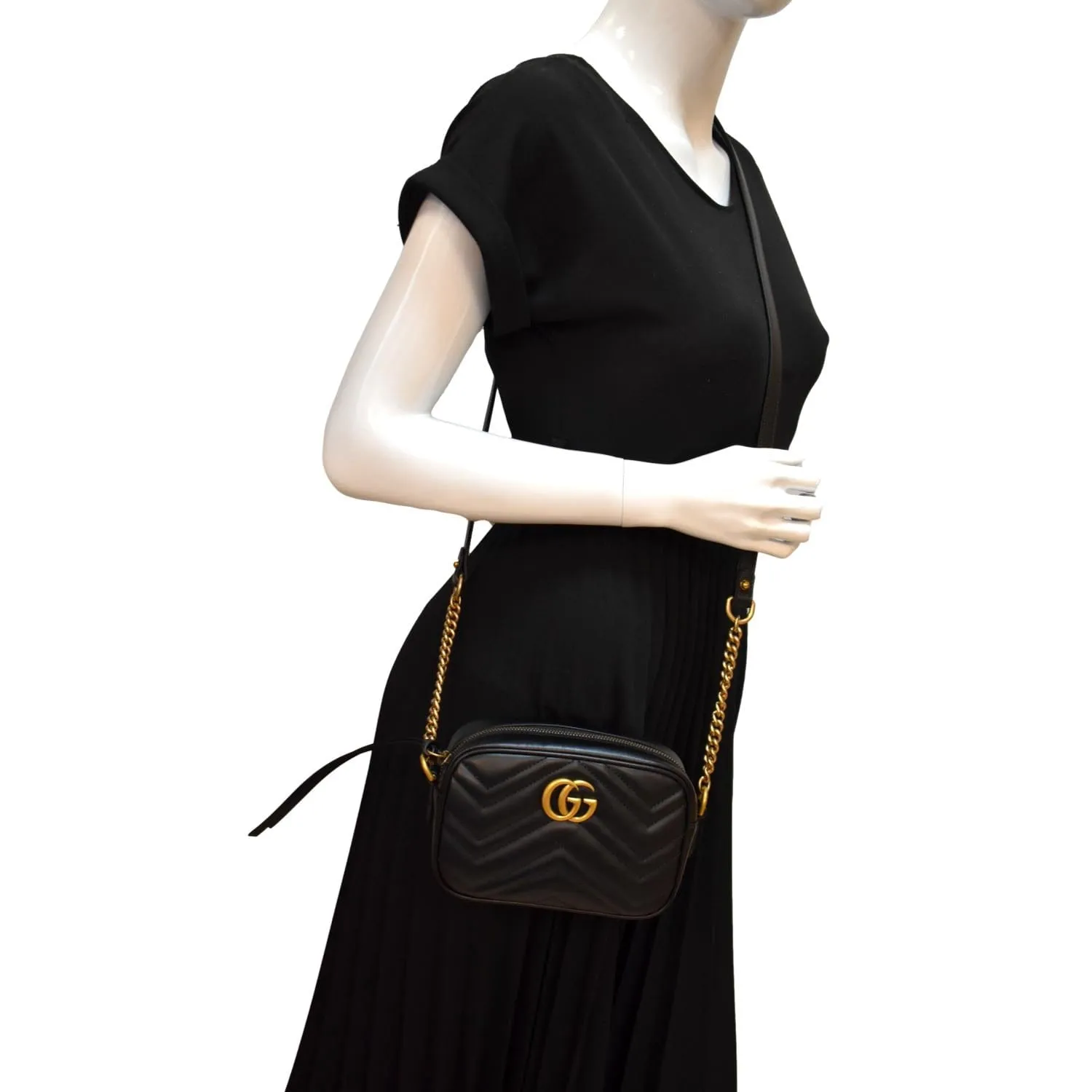 GUCCI GG Marmont Mini Calfskin Matelasse Crossbody Bag Black 634785