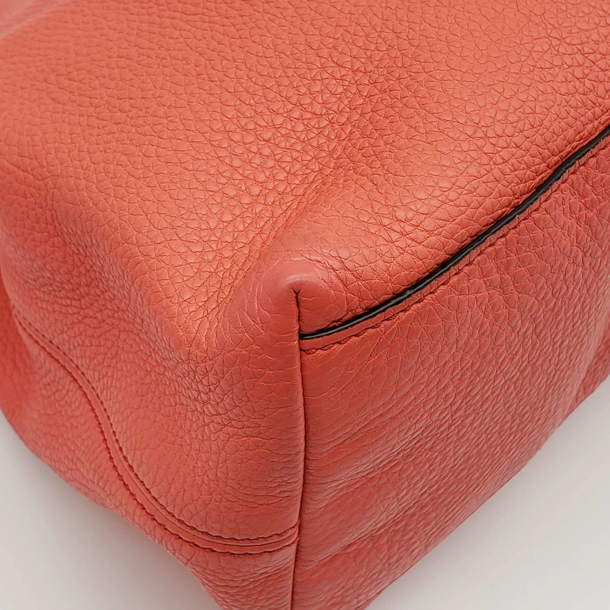 Gucci GG Soho on Chain Shoulder Bag