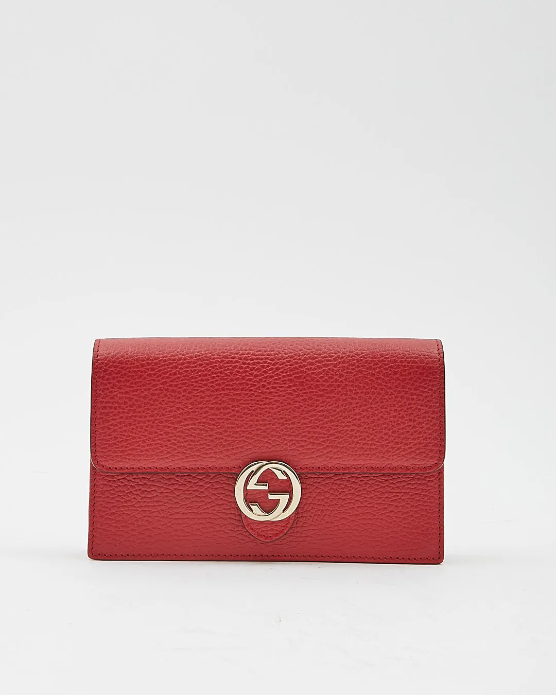 Gucci Red Pebbled Leather Interlocking GG Wallet On Chain