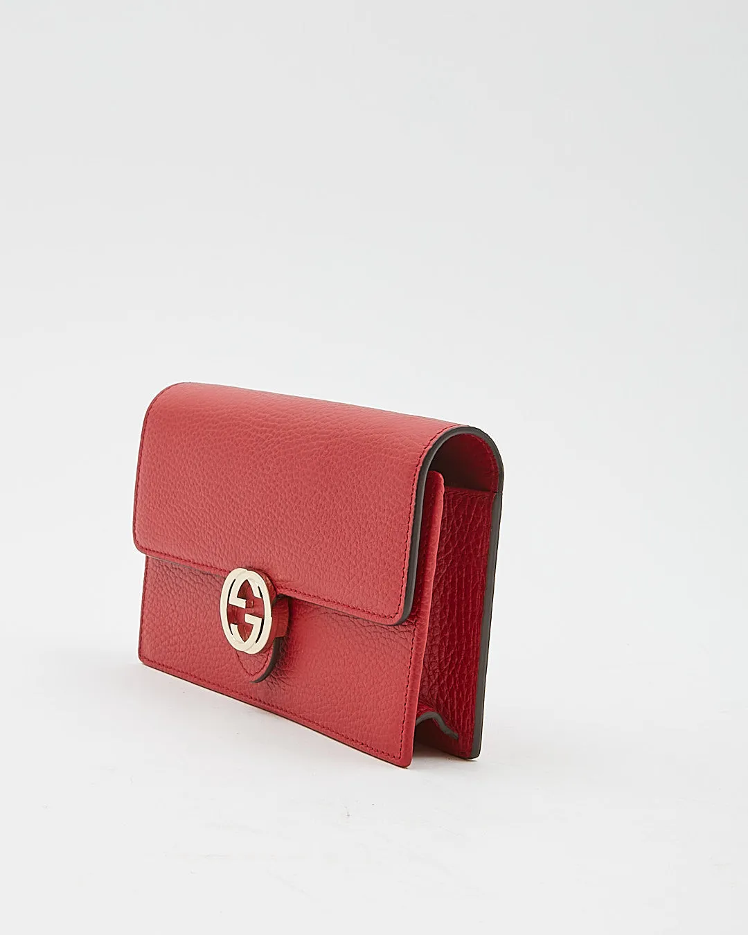 Gucci Red Pebbled Leather Interlocking GG Wallet On Chain