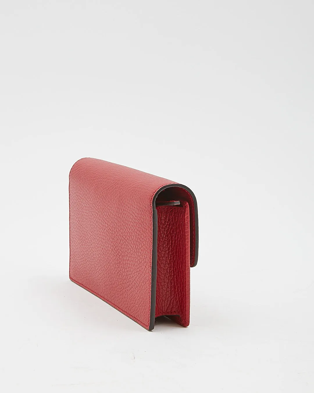 Gucci Red Pebbled Leather Interlocking GG Wallet On Chain