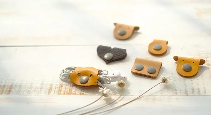 Handmade Leather Cute Cord Organizer Earbud Case Personalized Monogrammed Gift Custom Wallet Women Cord Taco