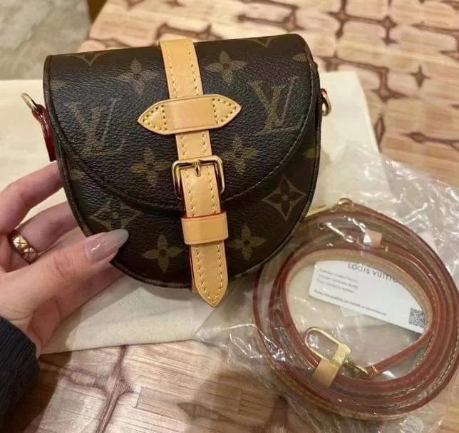 High quality sling bag