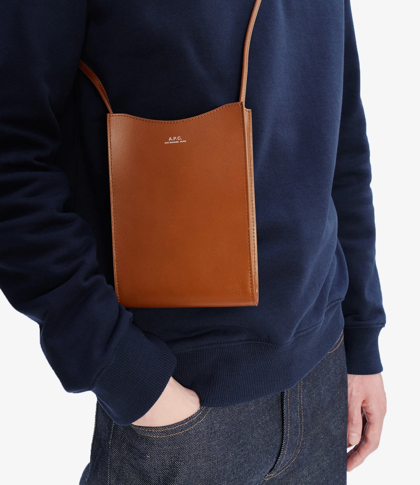 Jamie neck pouch
