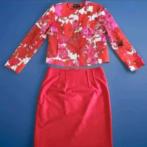 Jones New York Collection Floral Skirt Set Size 8 Colors Pink, Red, White