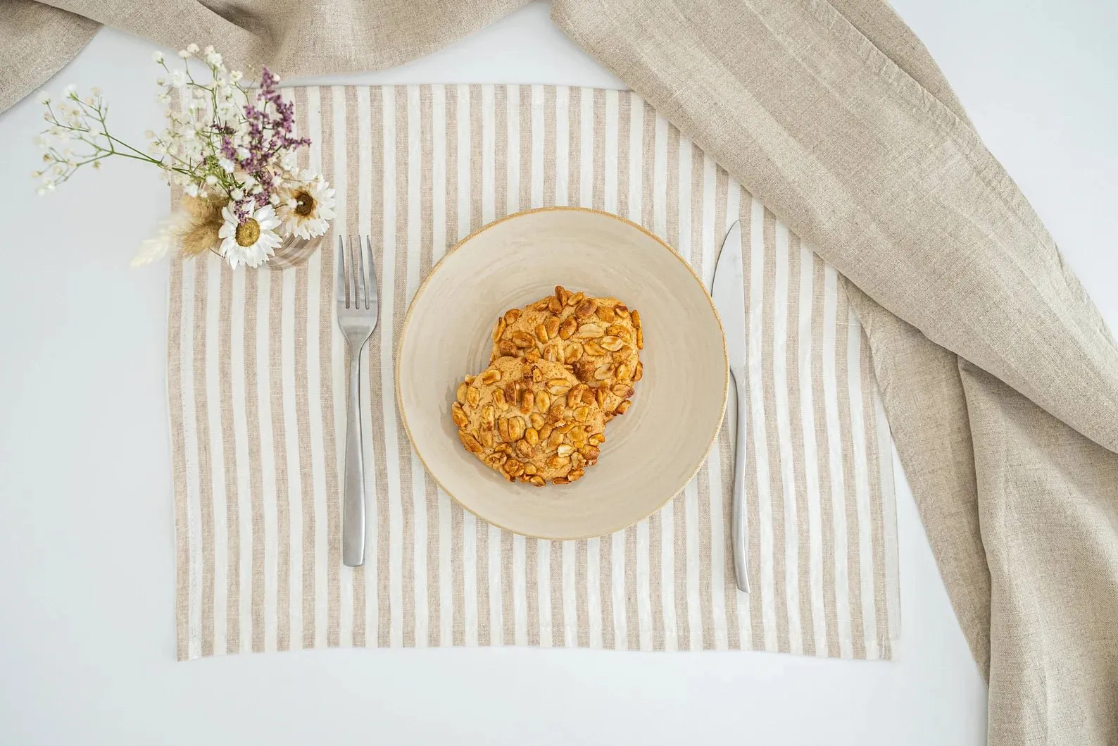 Linen placemats in Striped Natural