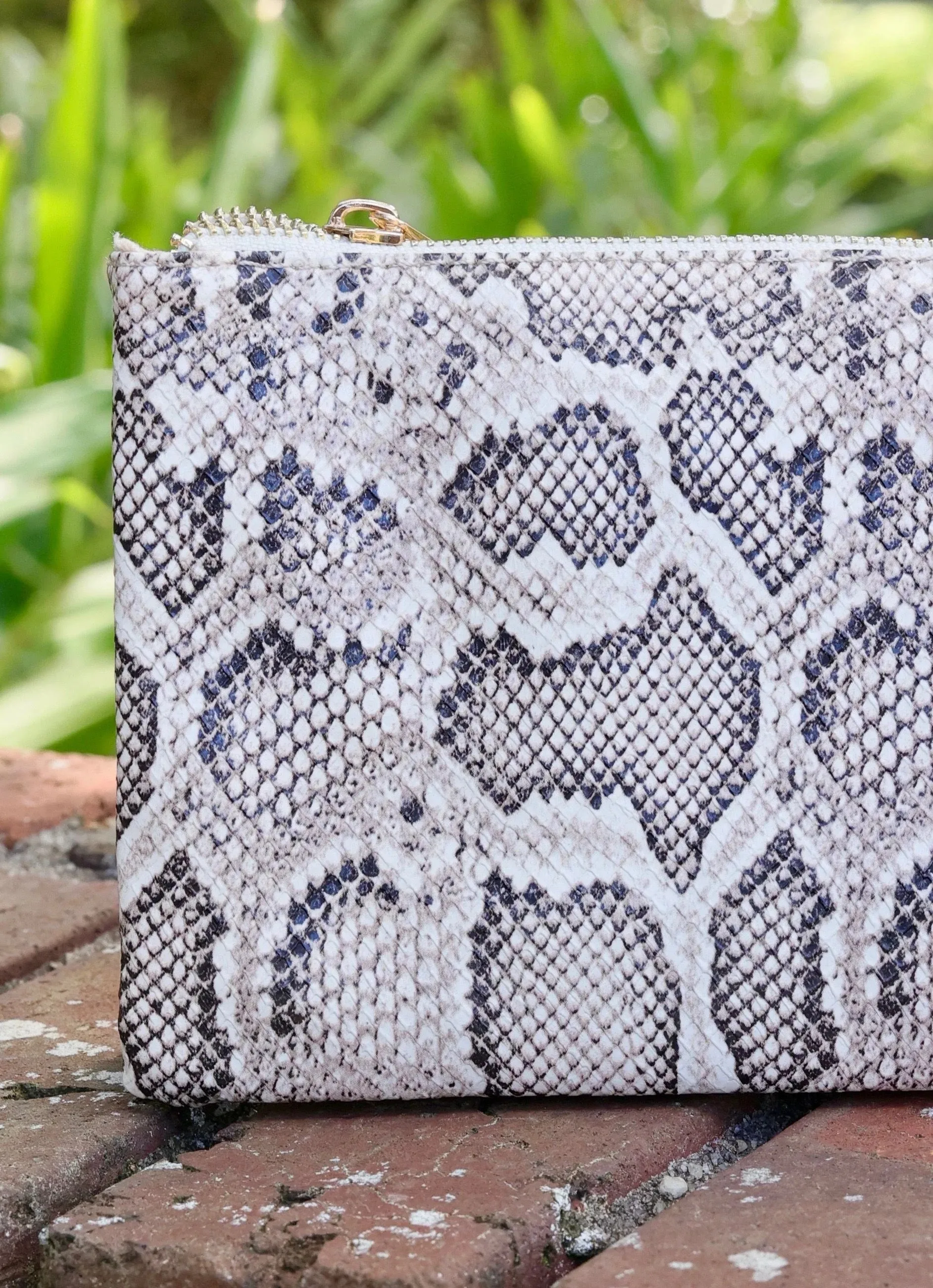 LIZ CUSTOM COLLECTION CROSSBODY-MOCHA ES