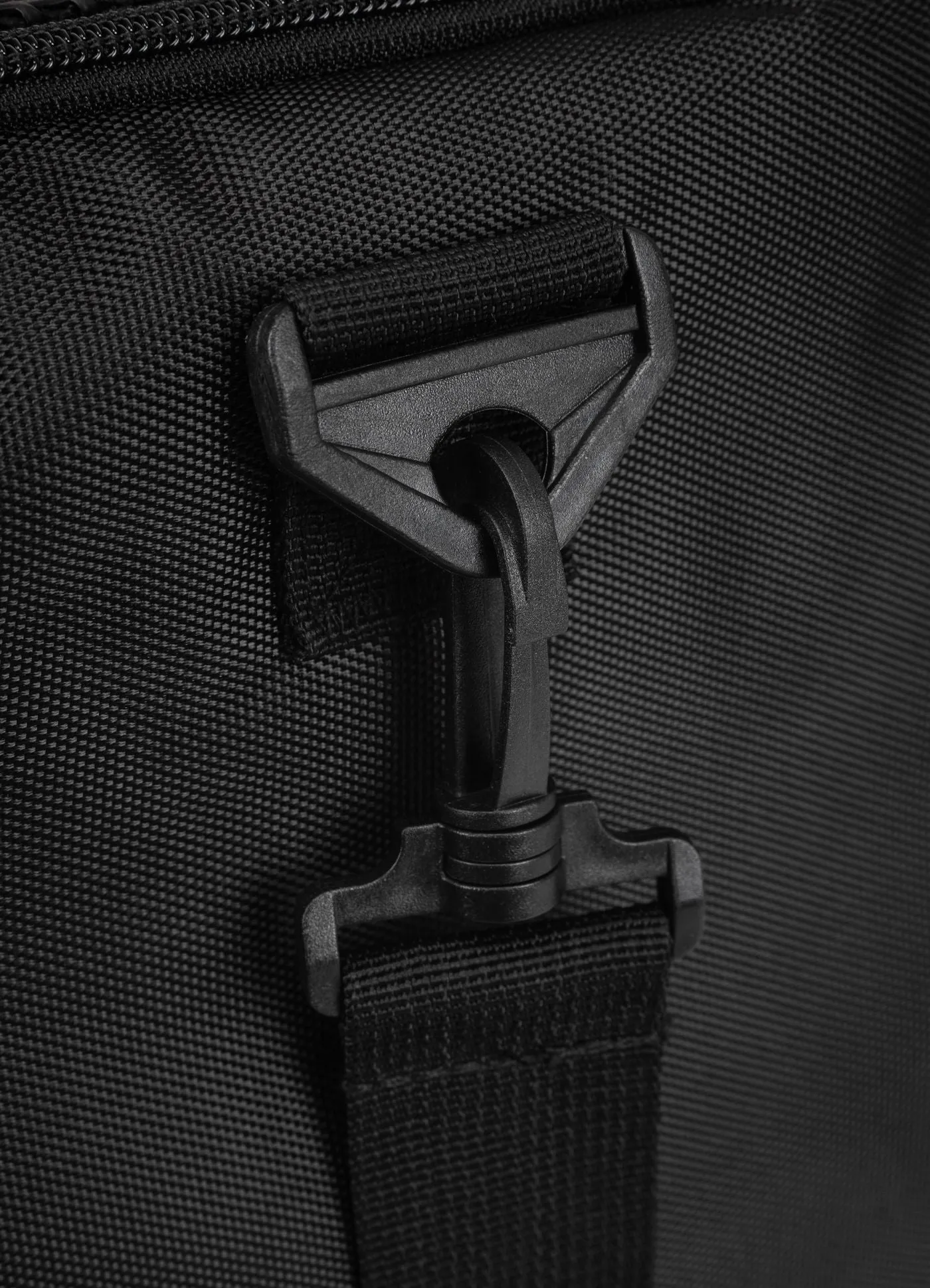 Logo - Black Medium training backpack