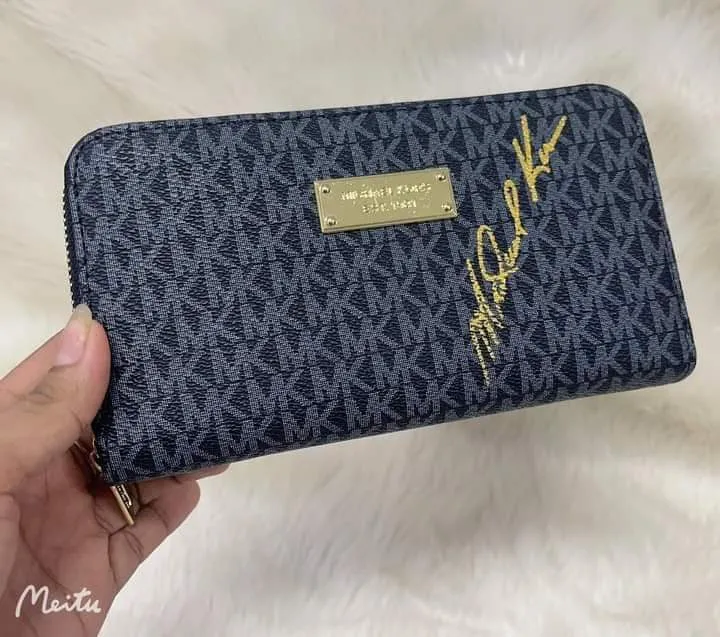 Long wallet with box