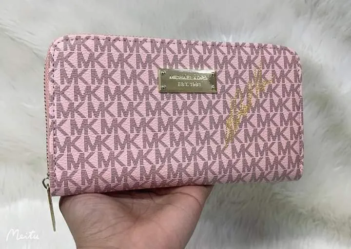 Long wallet with box