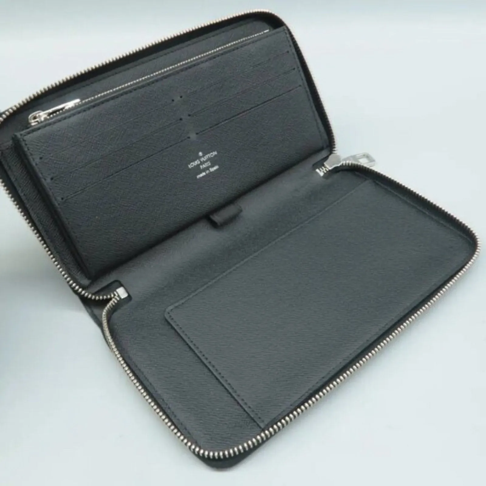 Louis Vuitton Black Damier Graphite Canvas Clutch Bag
