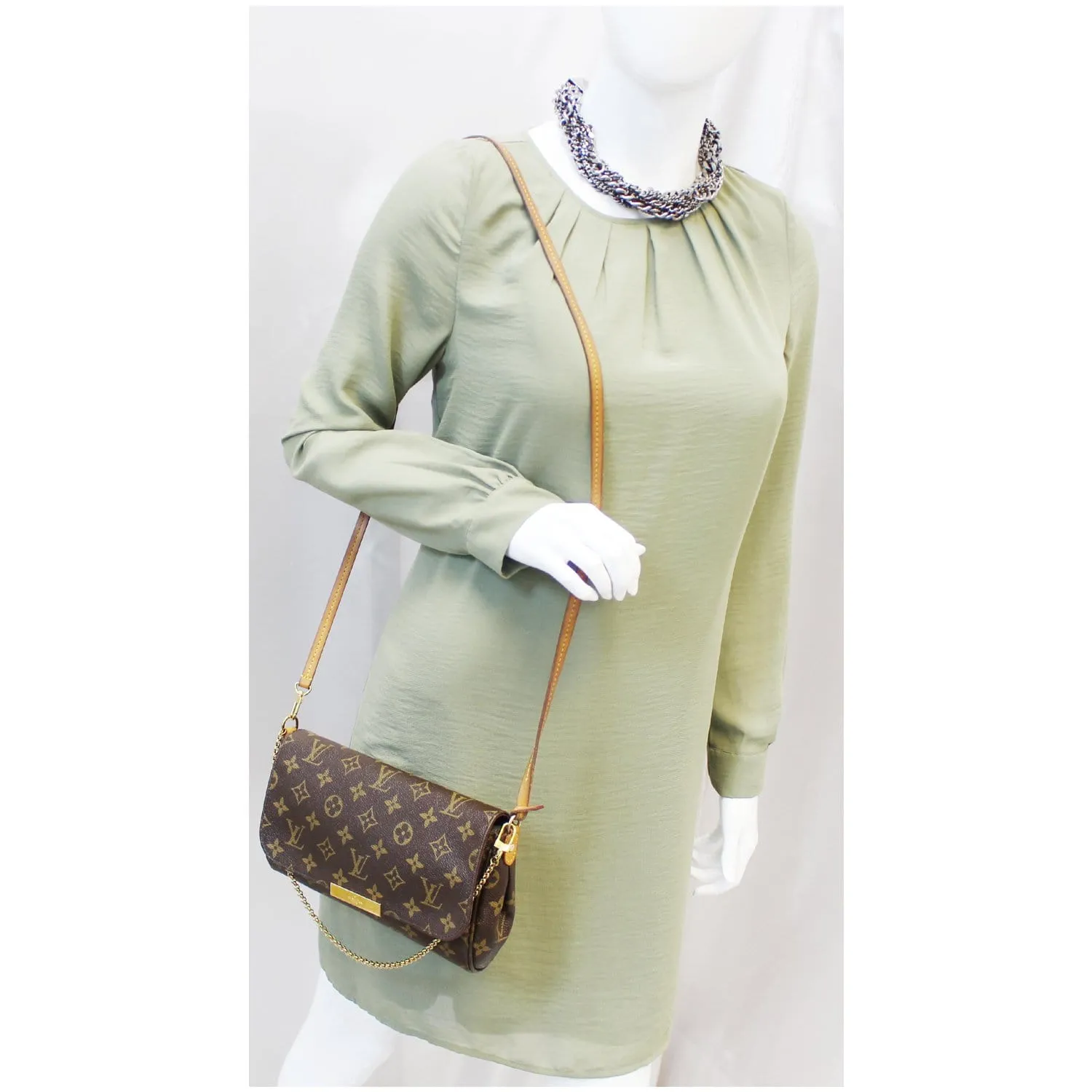 LOUIS VUITTON Favorite PM Monogram Canvas Crossbody Bag Brown