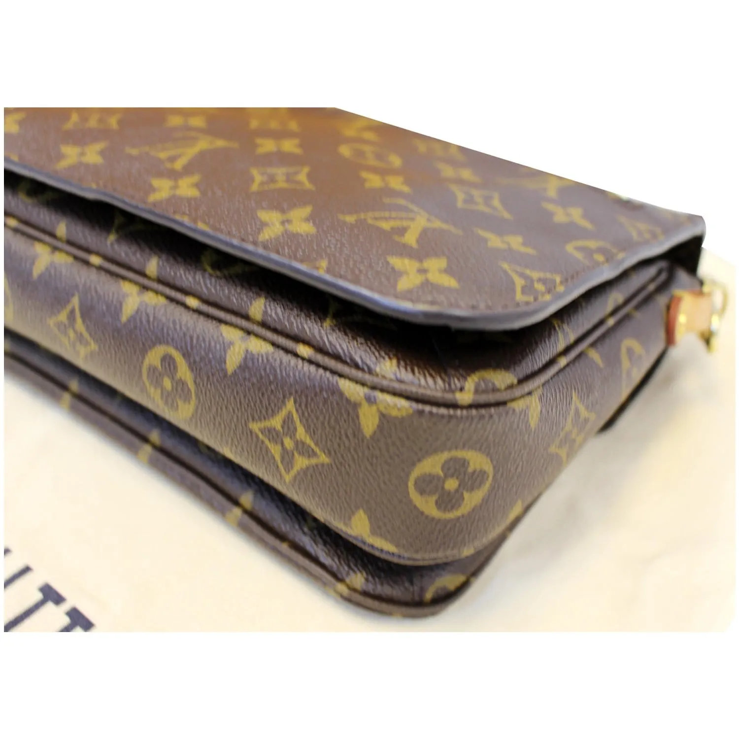 LOUIS VUITTON Metis Pochette Monogram Canvas Crossbody Bag Brown