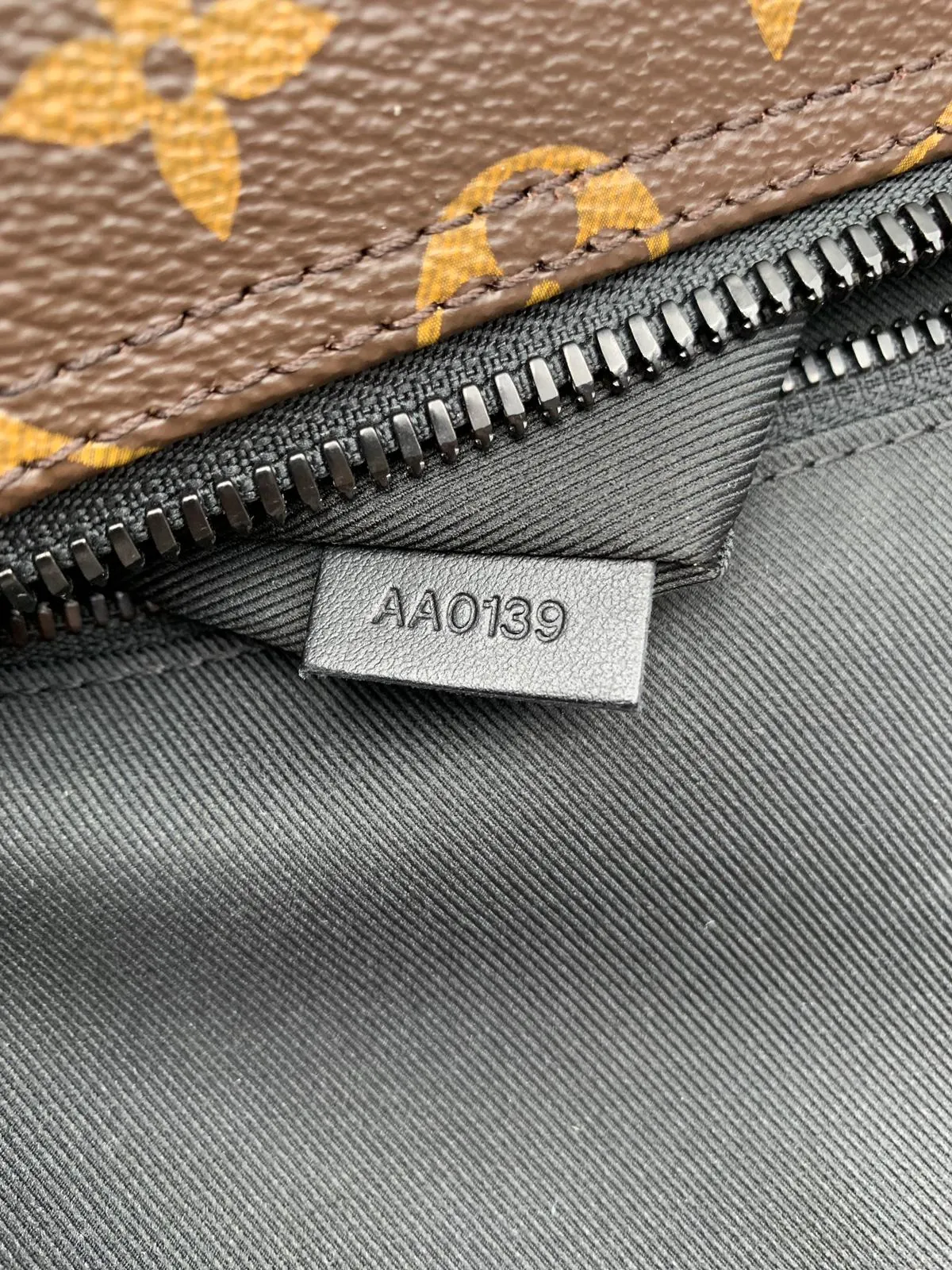 Louis Vuitton | Virgil Abloh Monogram Keepall Bandouliere 50 | M44471
