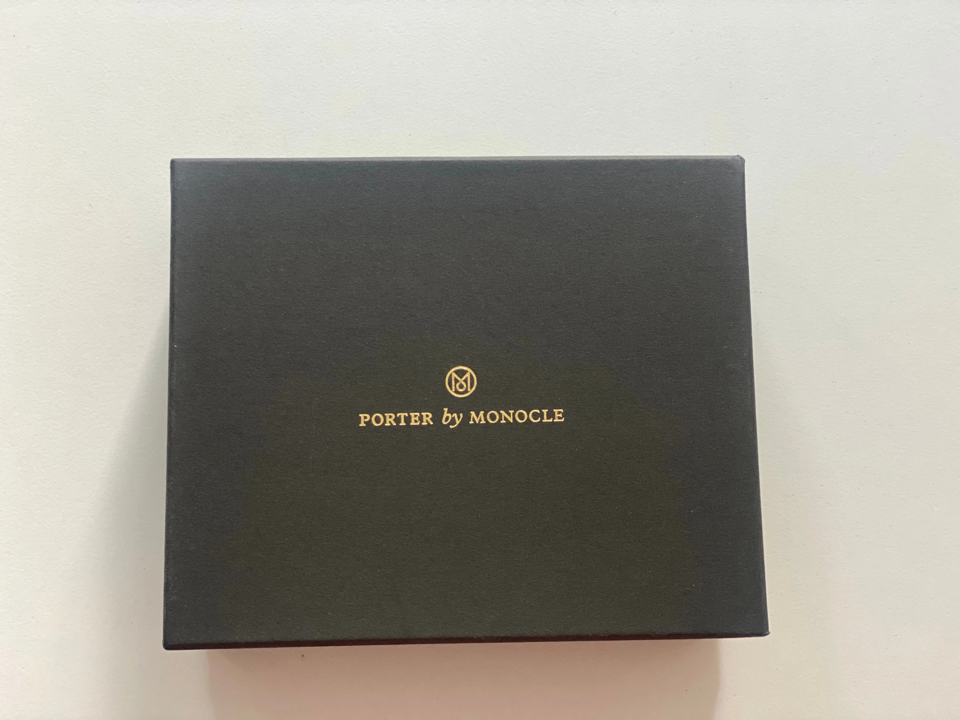 Monocle x Porter Wallet - Olive