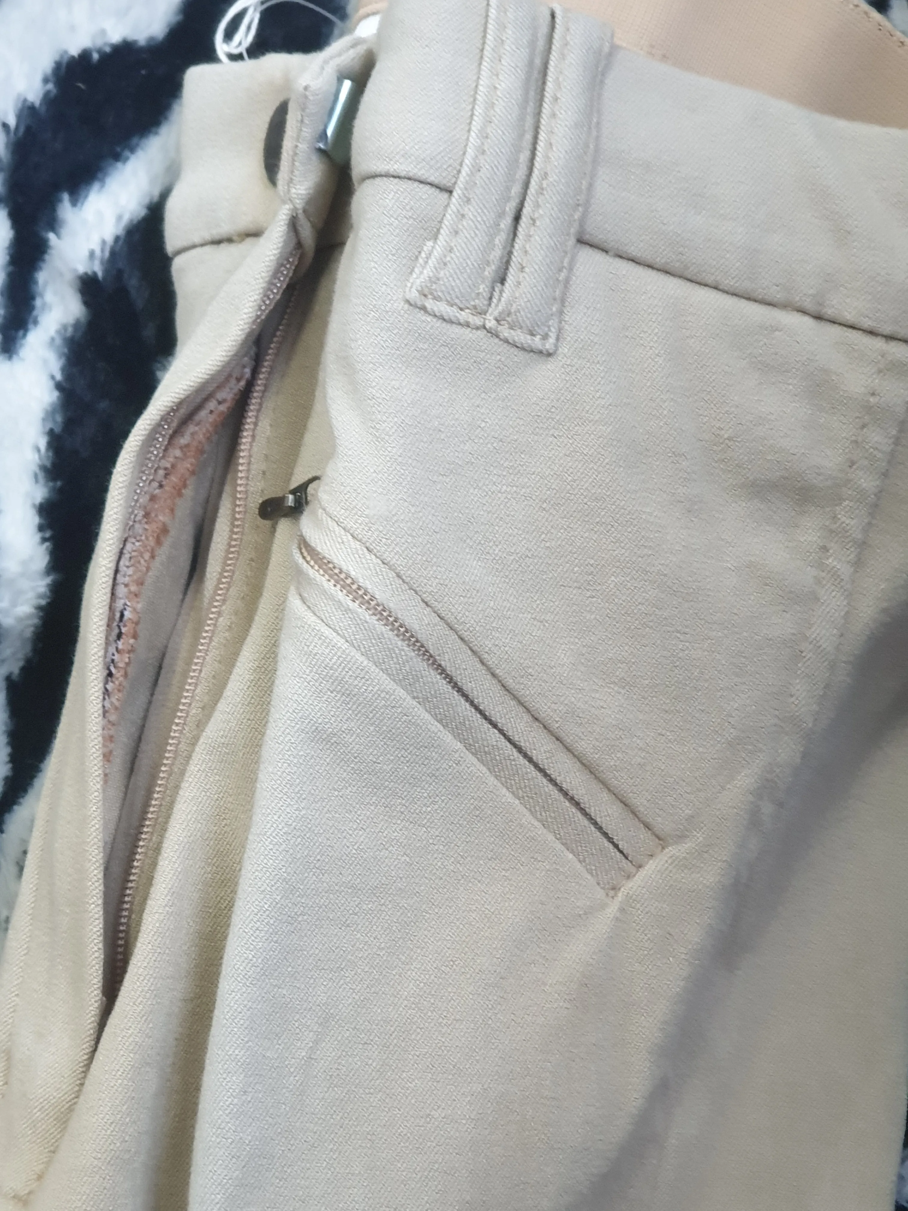 New size 8 Falpro beige jodhpurs FREE POSTAGE☆