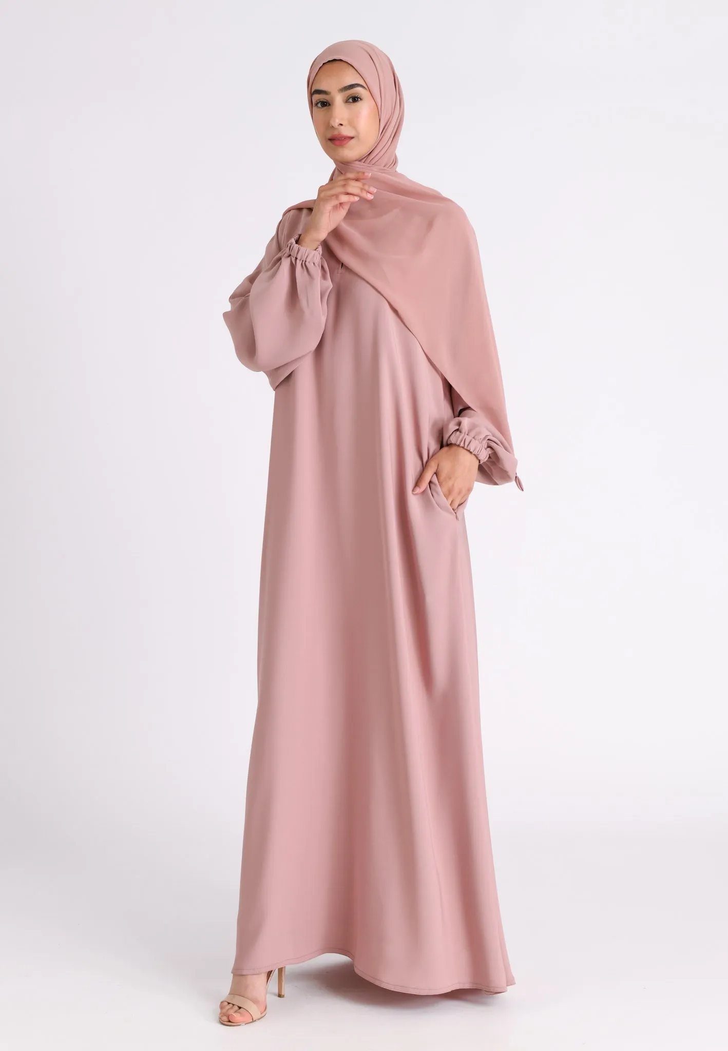 Nude Closed Abaya with Zip Pockets & Cuff Sleeves (Premium)