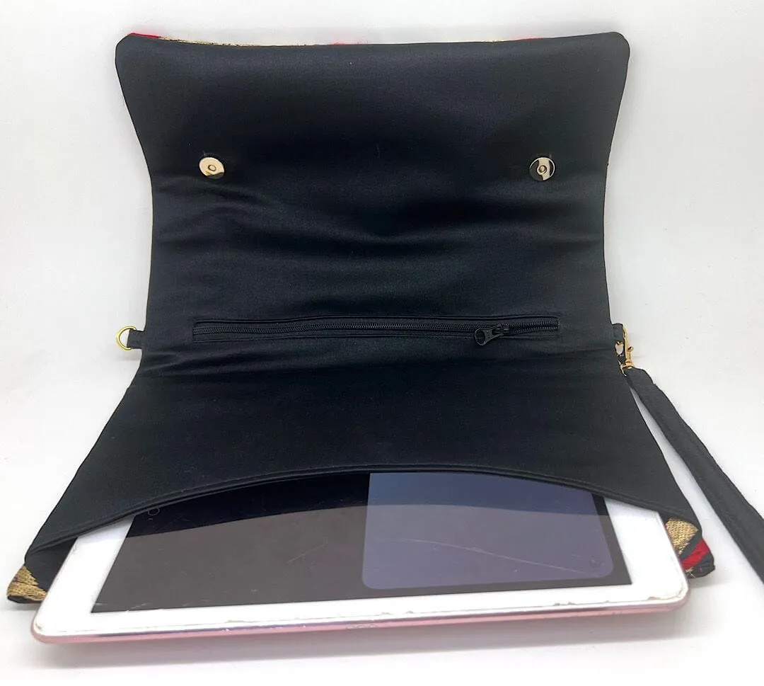Ookii Kuukou Large Folding Wristlet Clutch 4838E